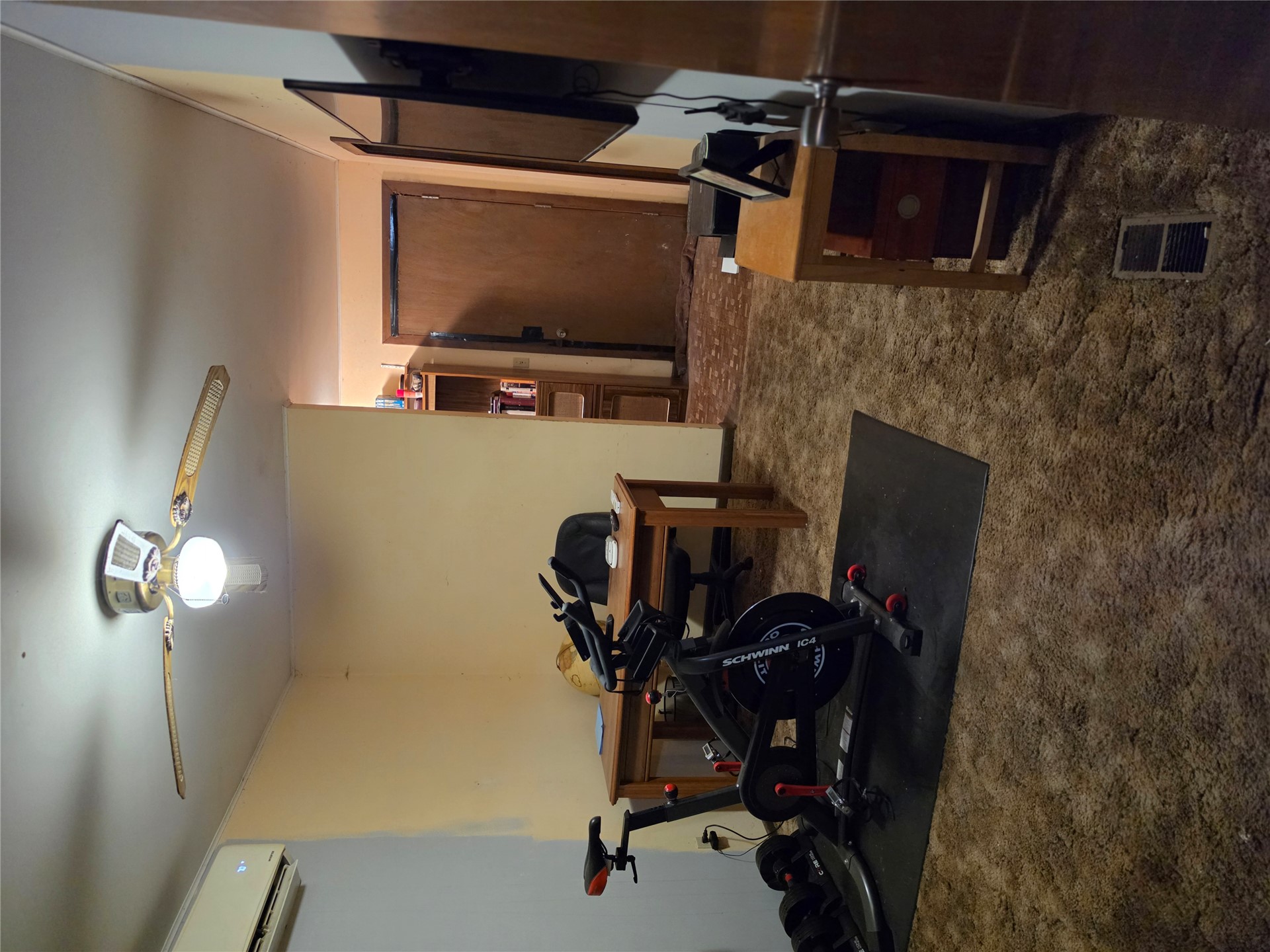 1810 W Spring Street Property Photo 13