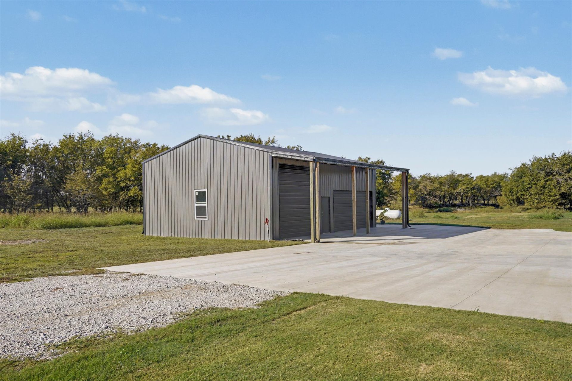 2111 N 190 Road Property Photo 44