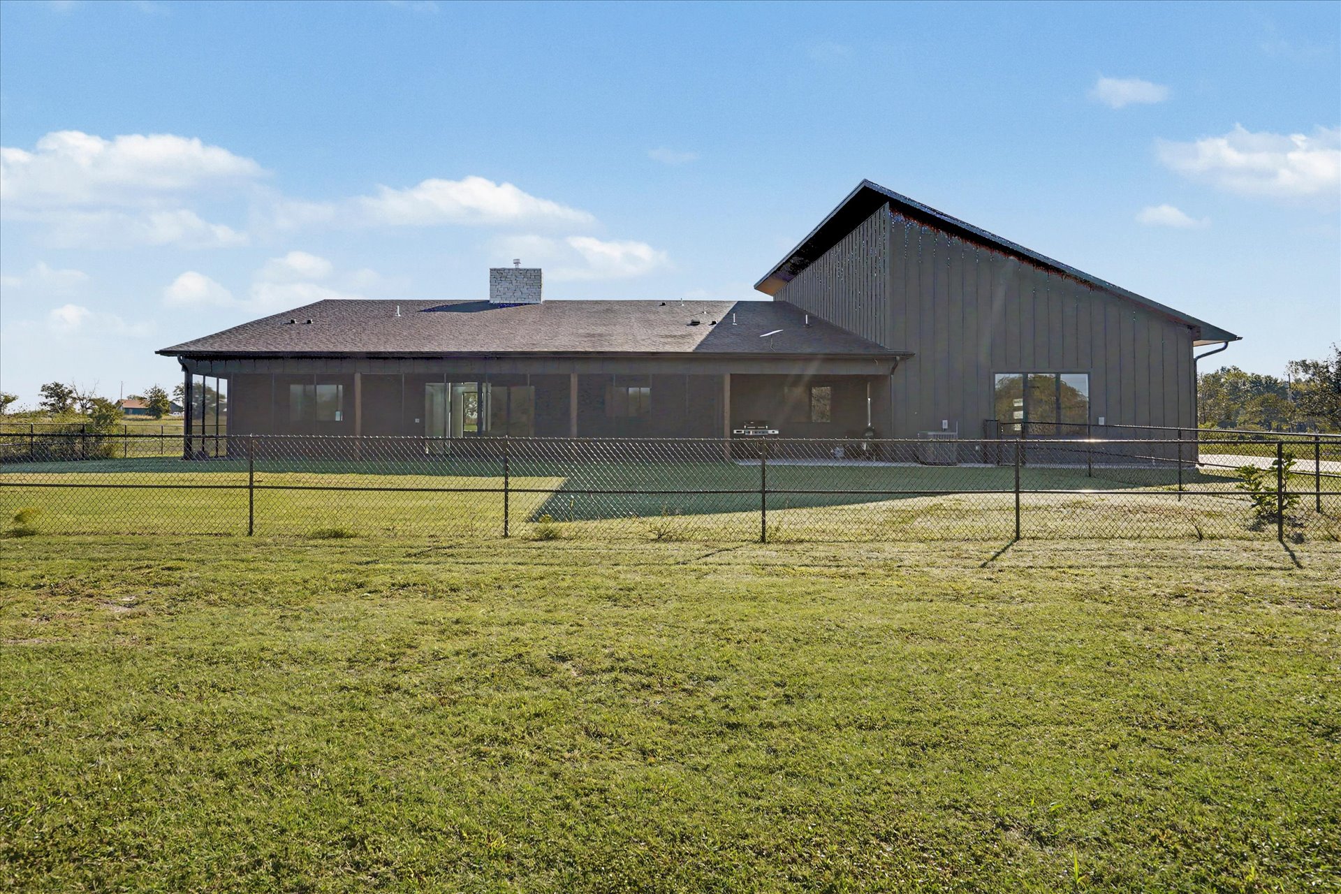 2111 N 190 Road Property Photo 46