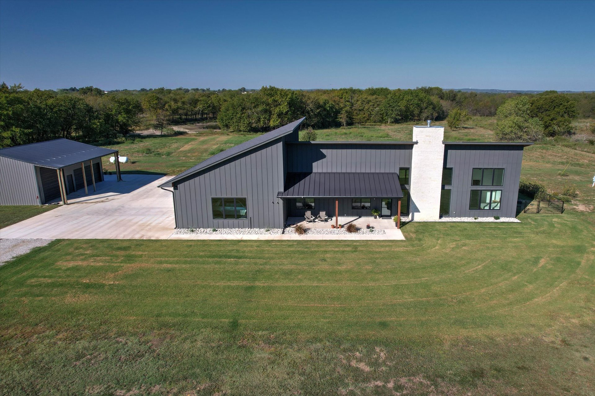 2111 N 190 Road Property Photo 50
