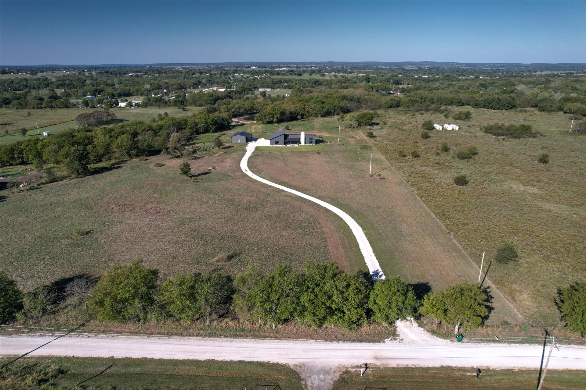 2111 N 190 Road Property Photo 52