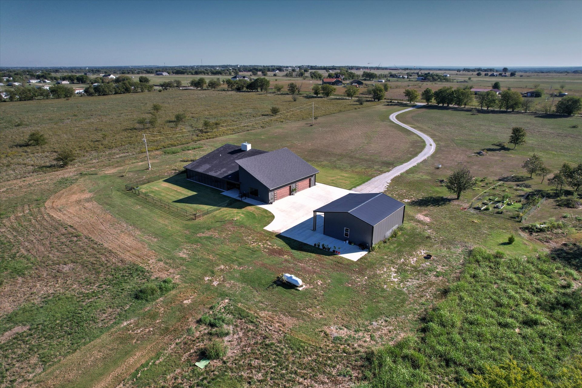 2111 N 190 Road Property Photo 60