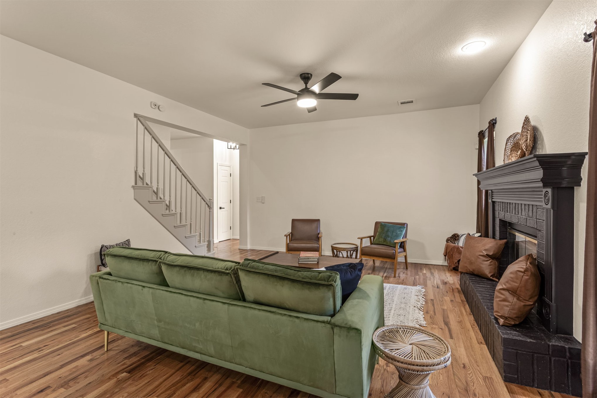 405 N Aster Avenue Property Photo 16