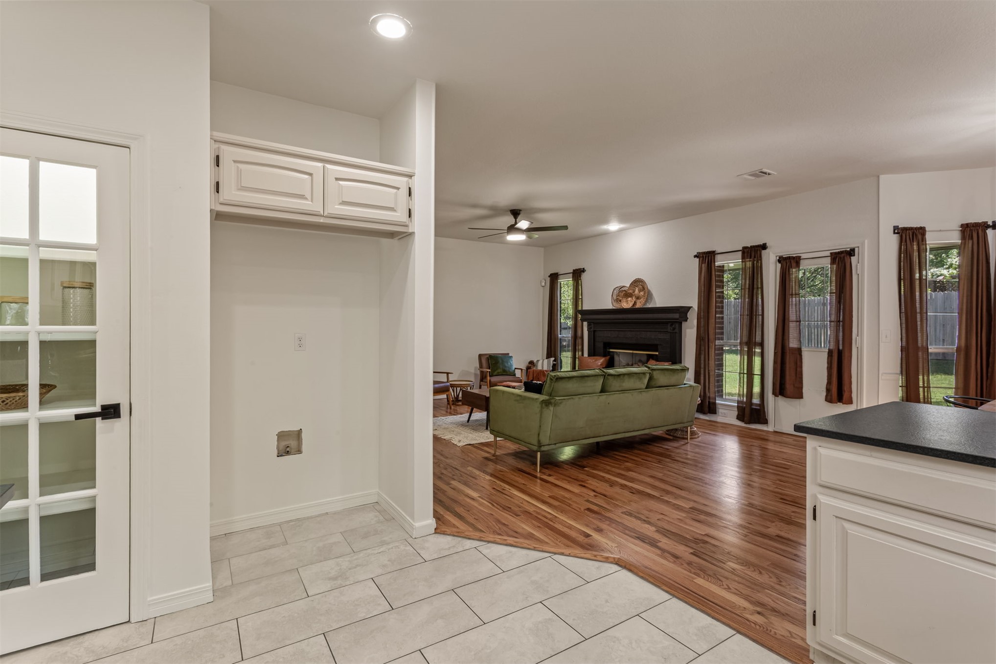 405 N Aster Avenue Property Photo 27