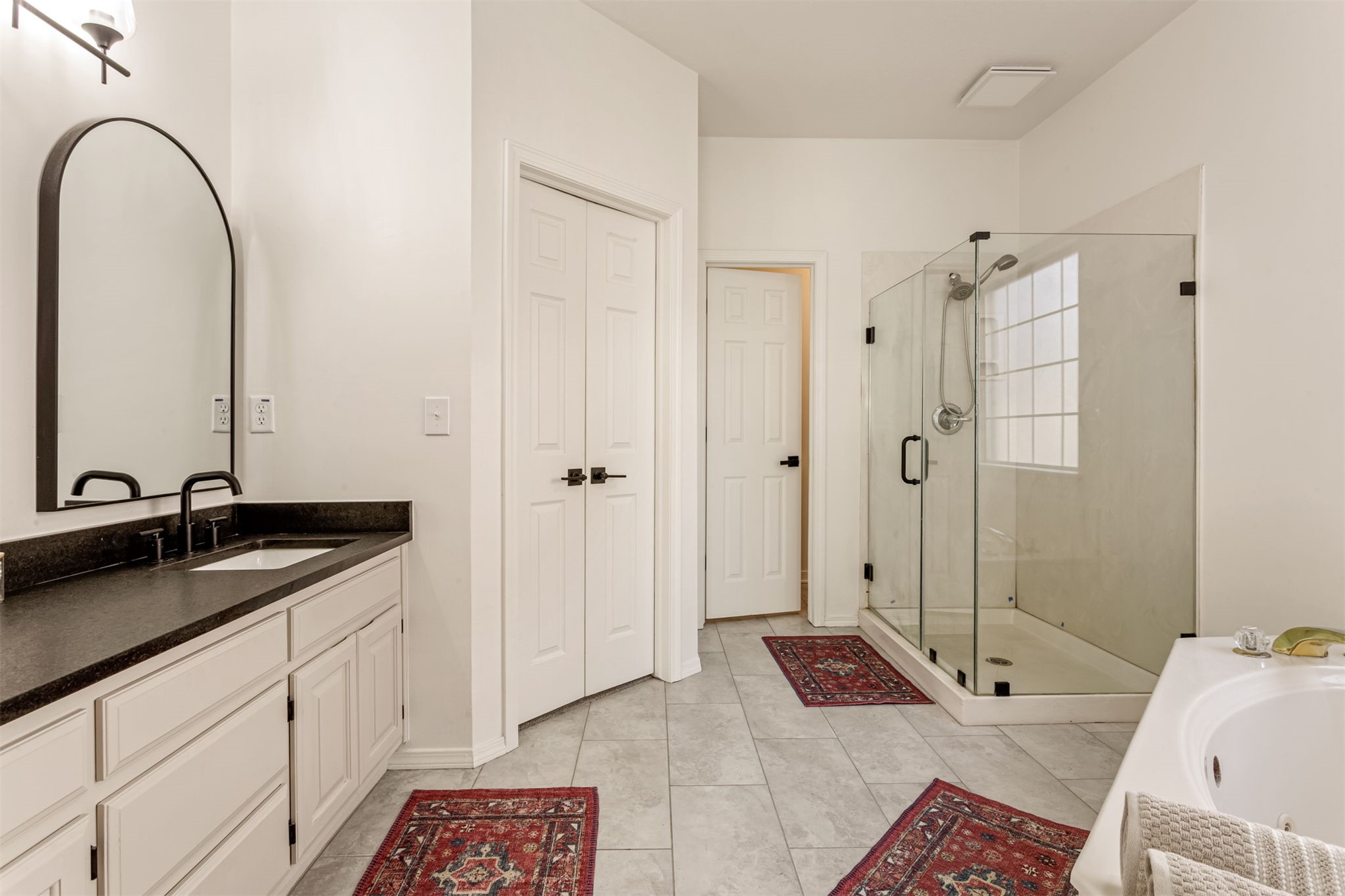 405 N Aster Avenue Property Photo 33