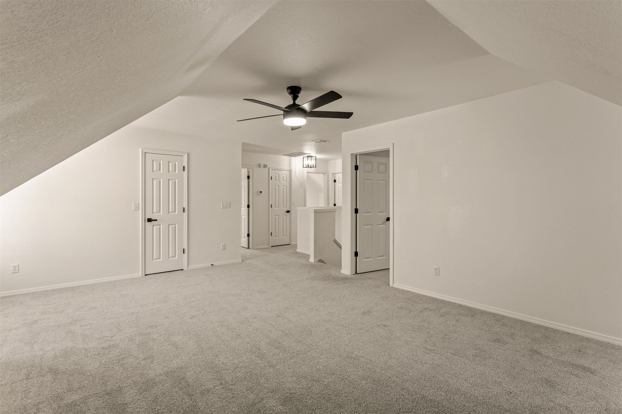 405 N Aster Avenue Property Photo 39