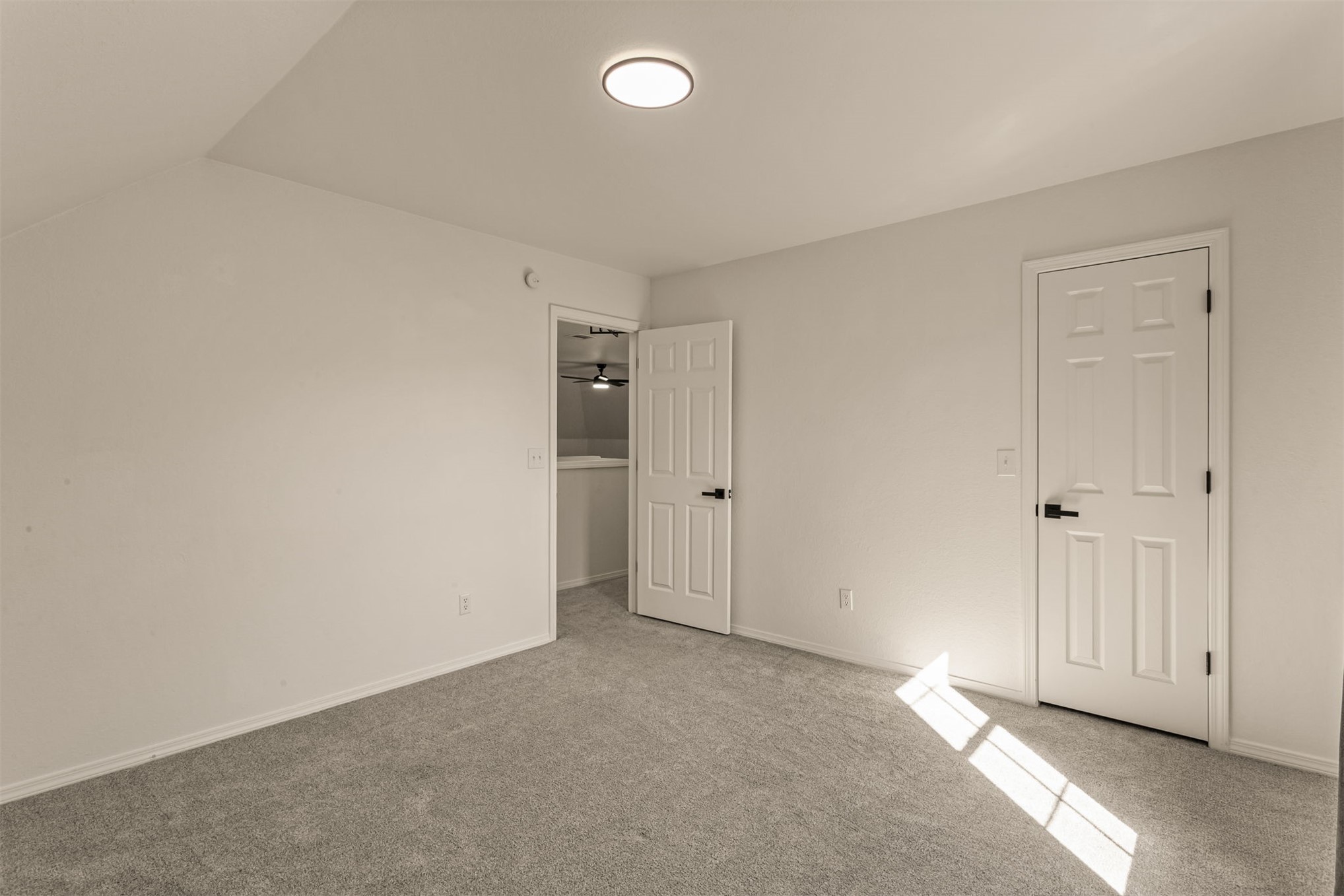 405 N Aster Avenue Property Photo 46