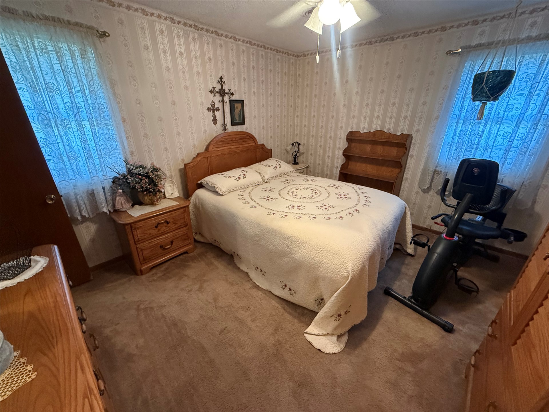 9185 Brock Road Property Photo 8