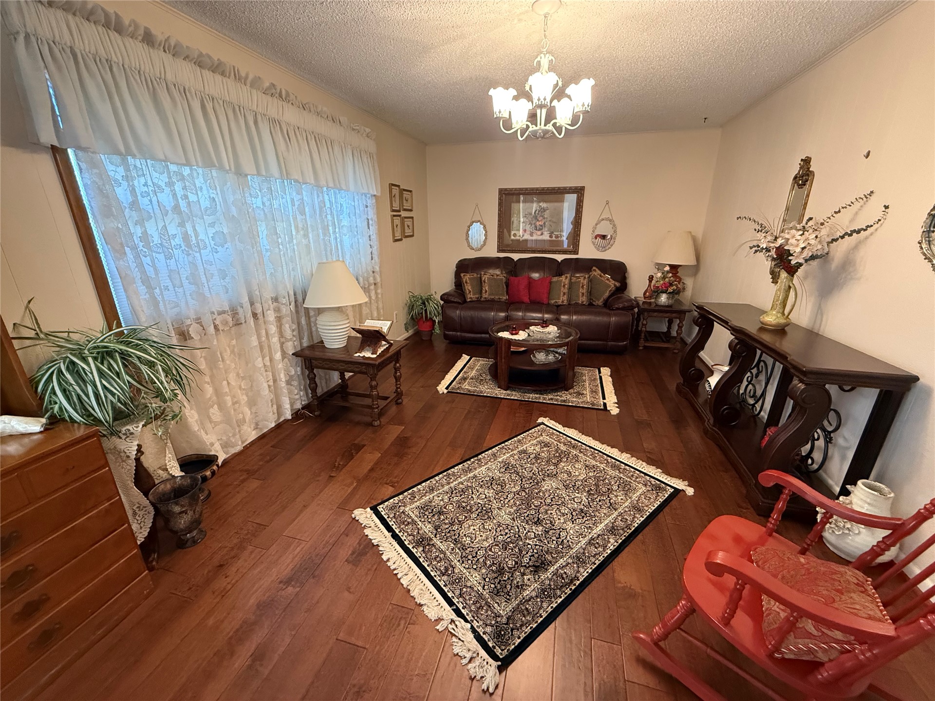 9185 Brock Road Property Photo 10
