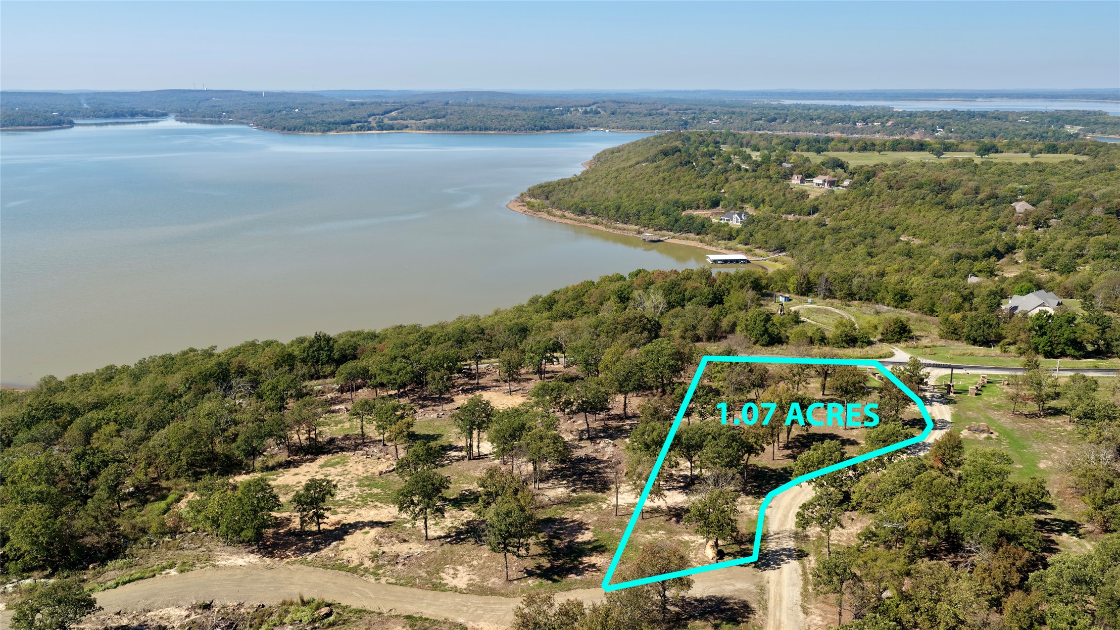 1 Oak Barrel Property Photo 3