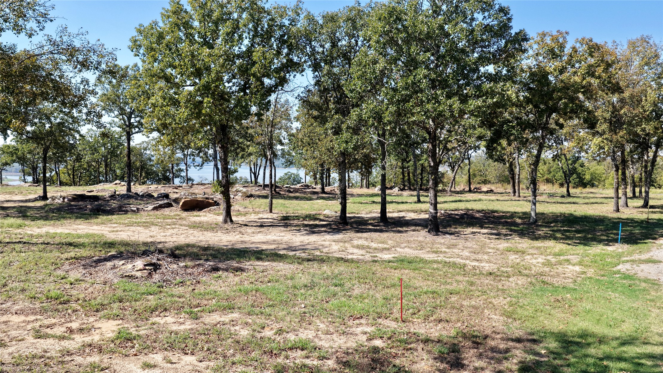 1 Oak Barrel Property Photo 6