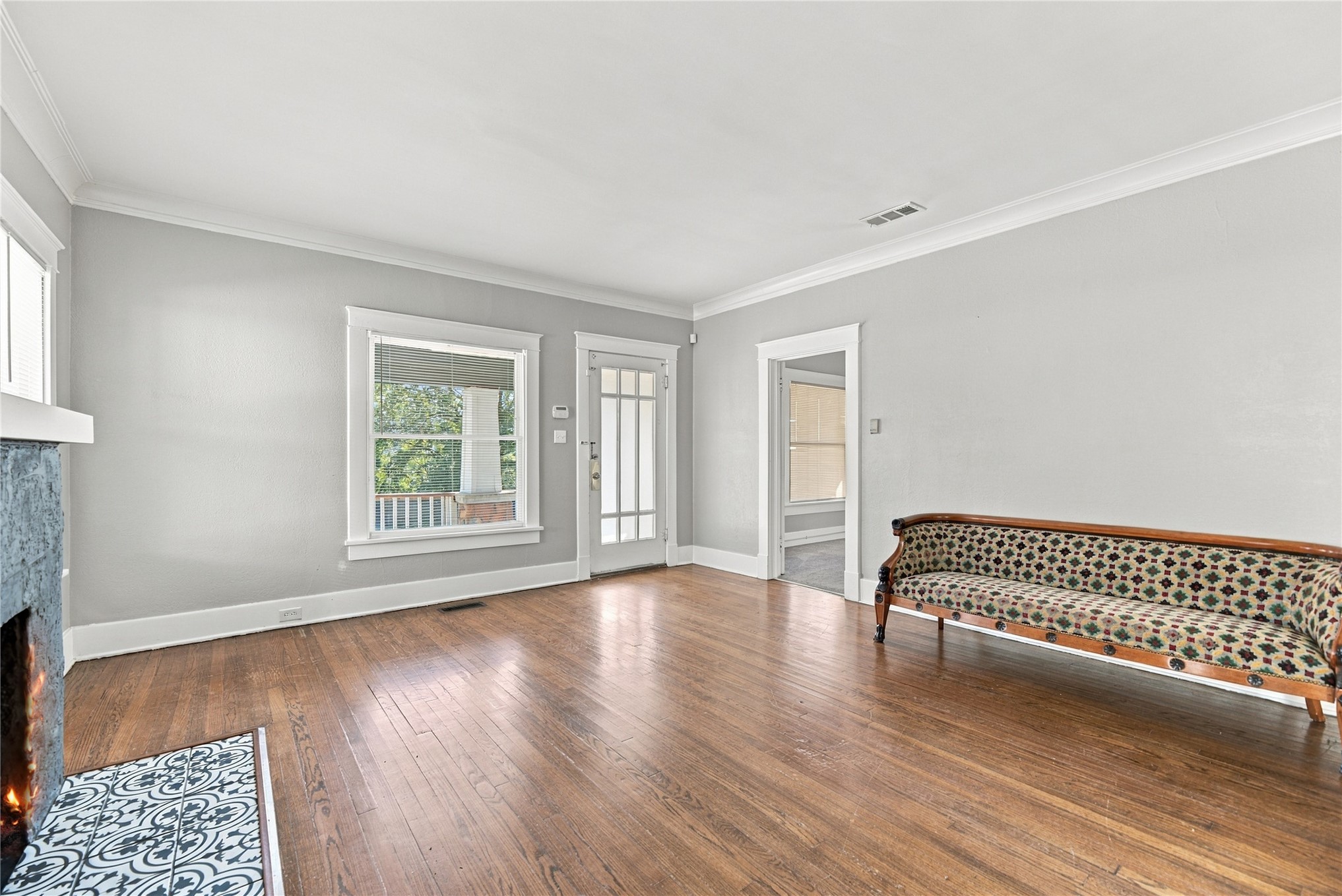 212 N Rosedale Avenue Property Photo 6