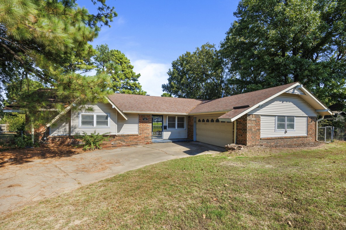 1202 Sw 20th Street Property Photo 2