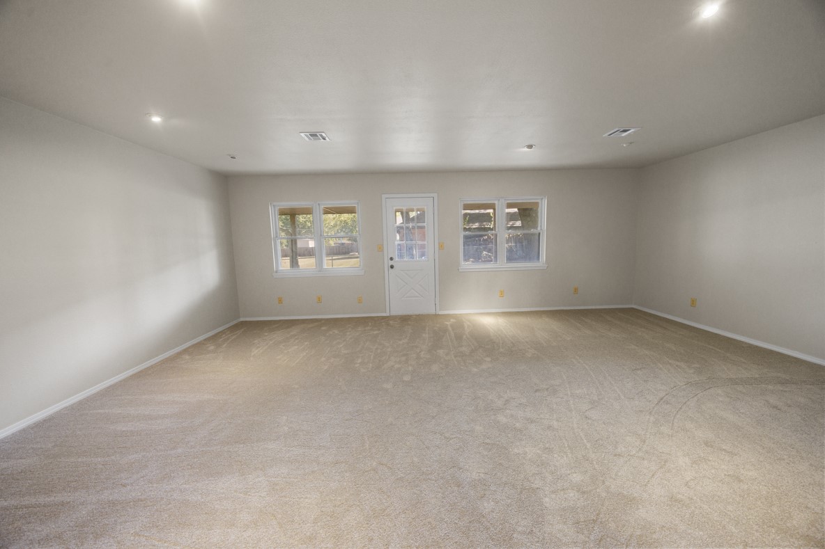 1202 Sw 20th Street Property Photo 9
