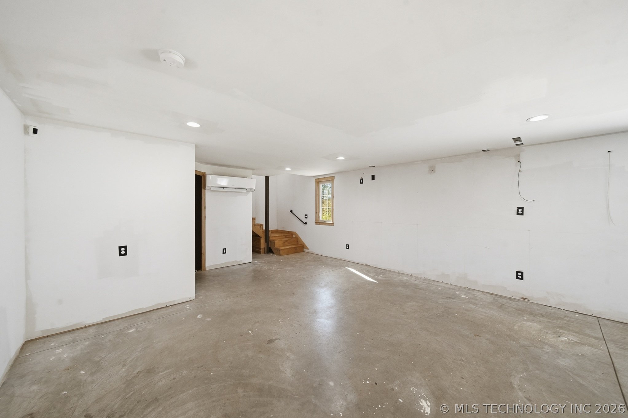 11237 State Highway 20 Highway Property Photo 6