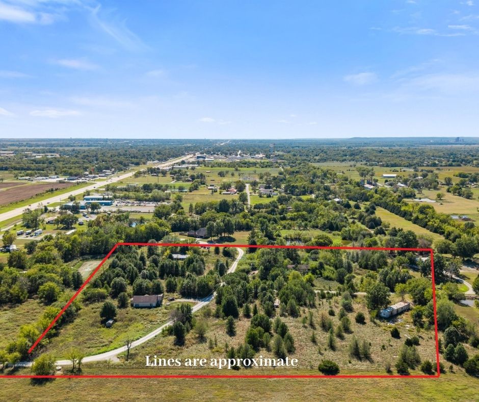 396821 W 1350 Drive Property Photo 1