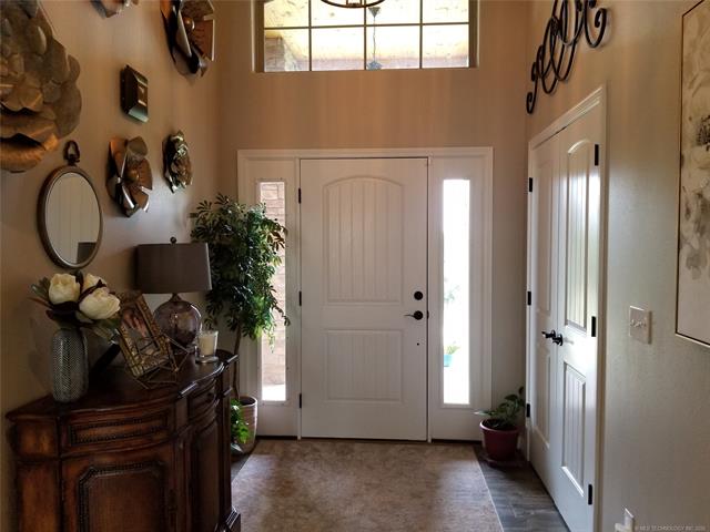 116651 S 4299 Loop Property Photo 14