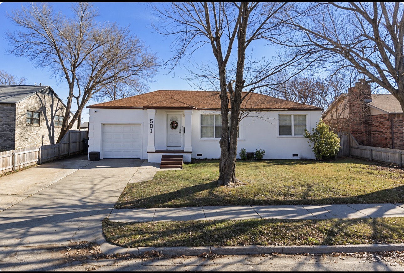 501 N Dogwood Street Property Photo 1
