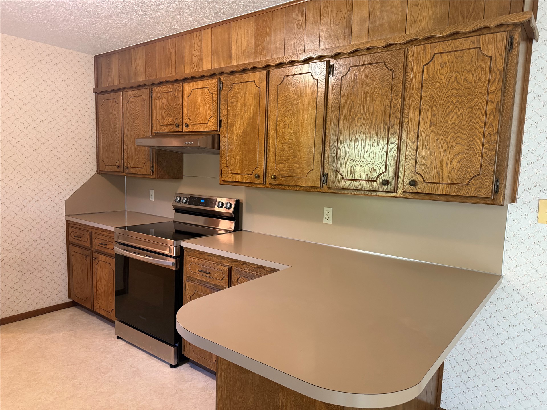 75 S Gladd Road Property Photo 3