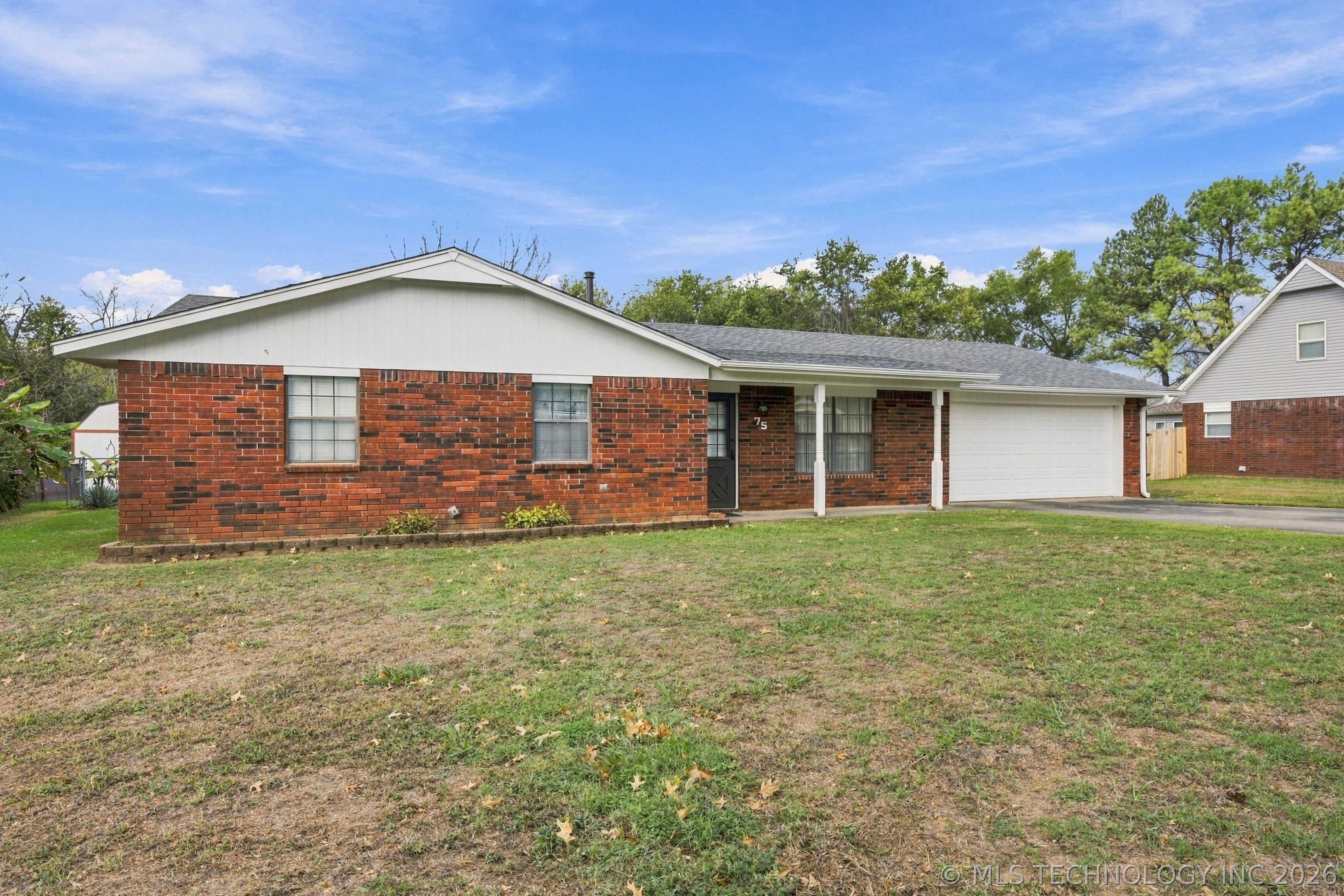 75 S Gladd Road Property Photo 3