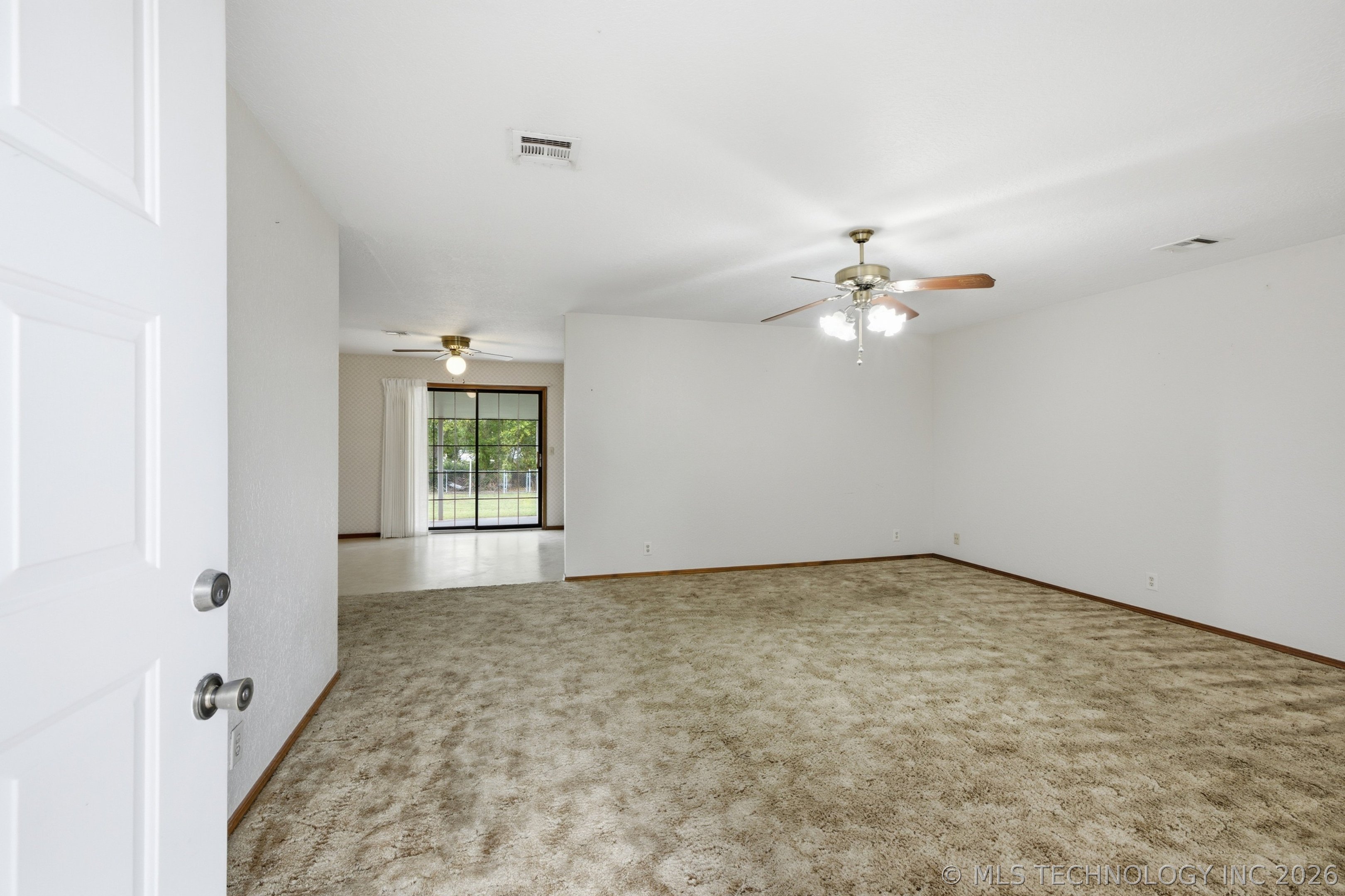 75 S Gladd Road Property Photo 5