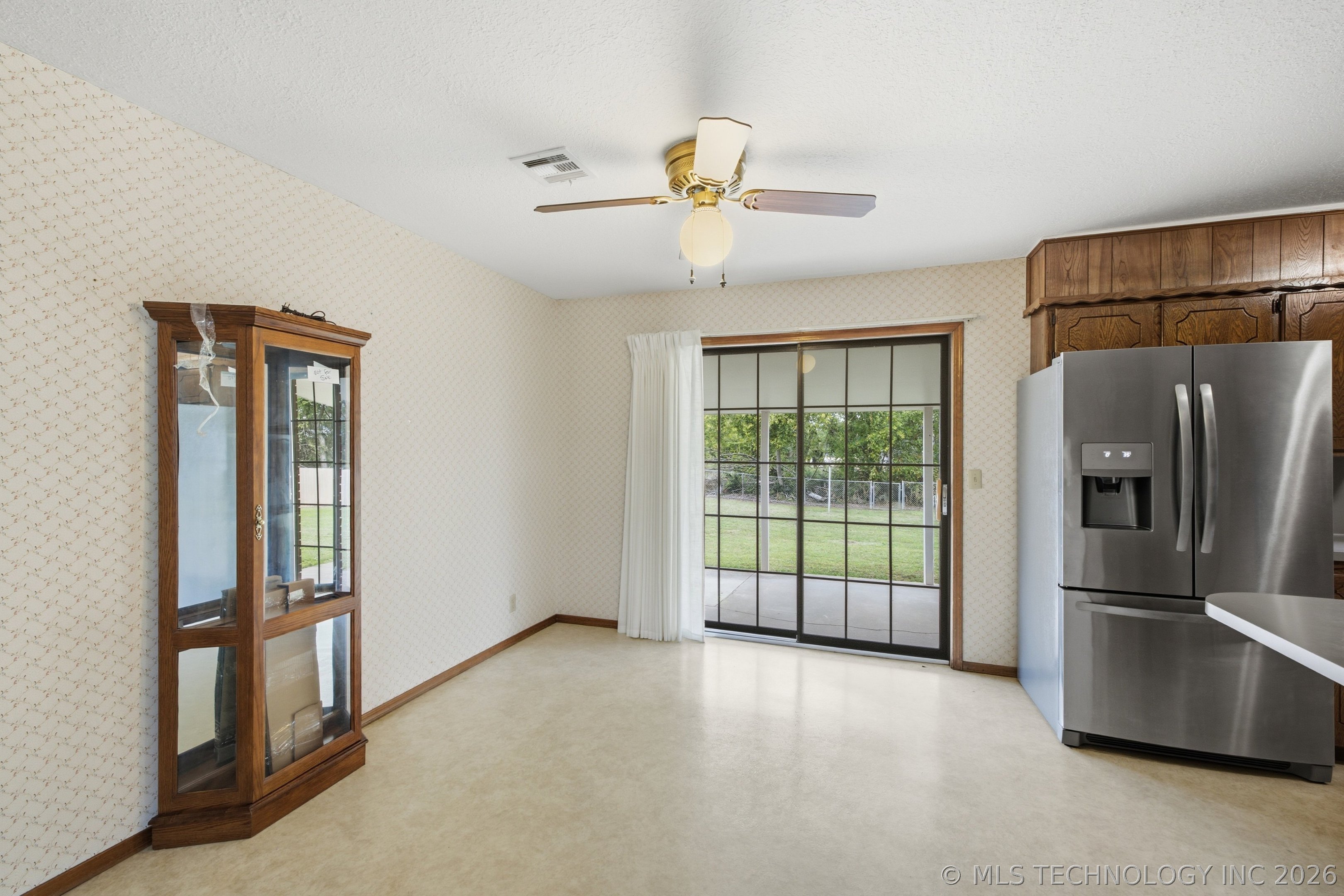 75 S Gladd Road Property Photo 8