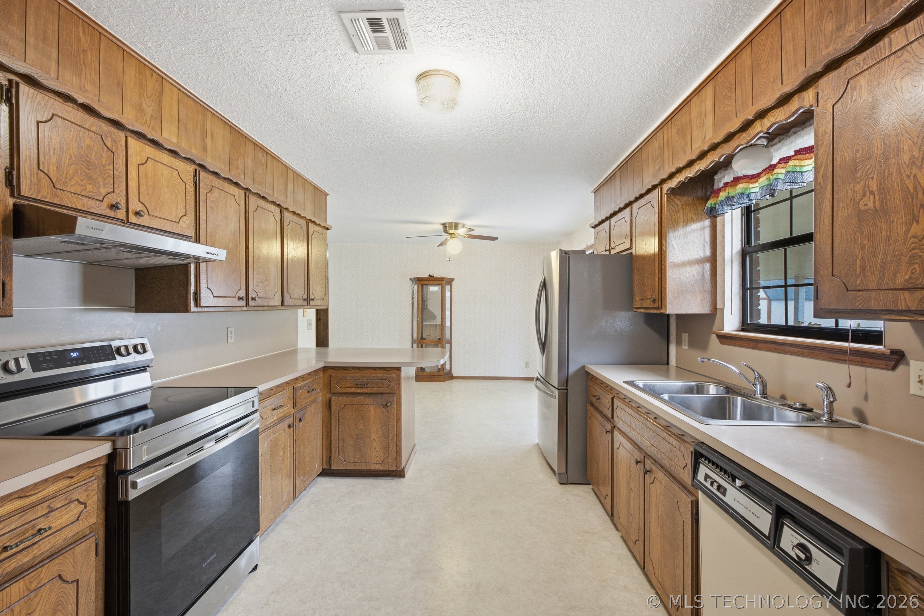 75 S Gladd Road Property Photo 11