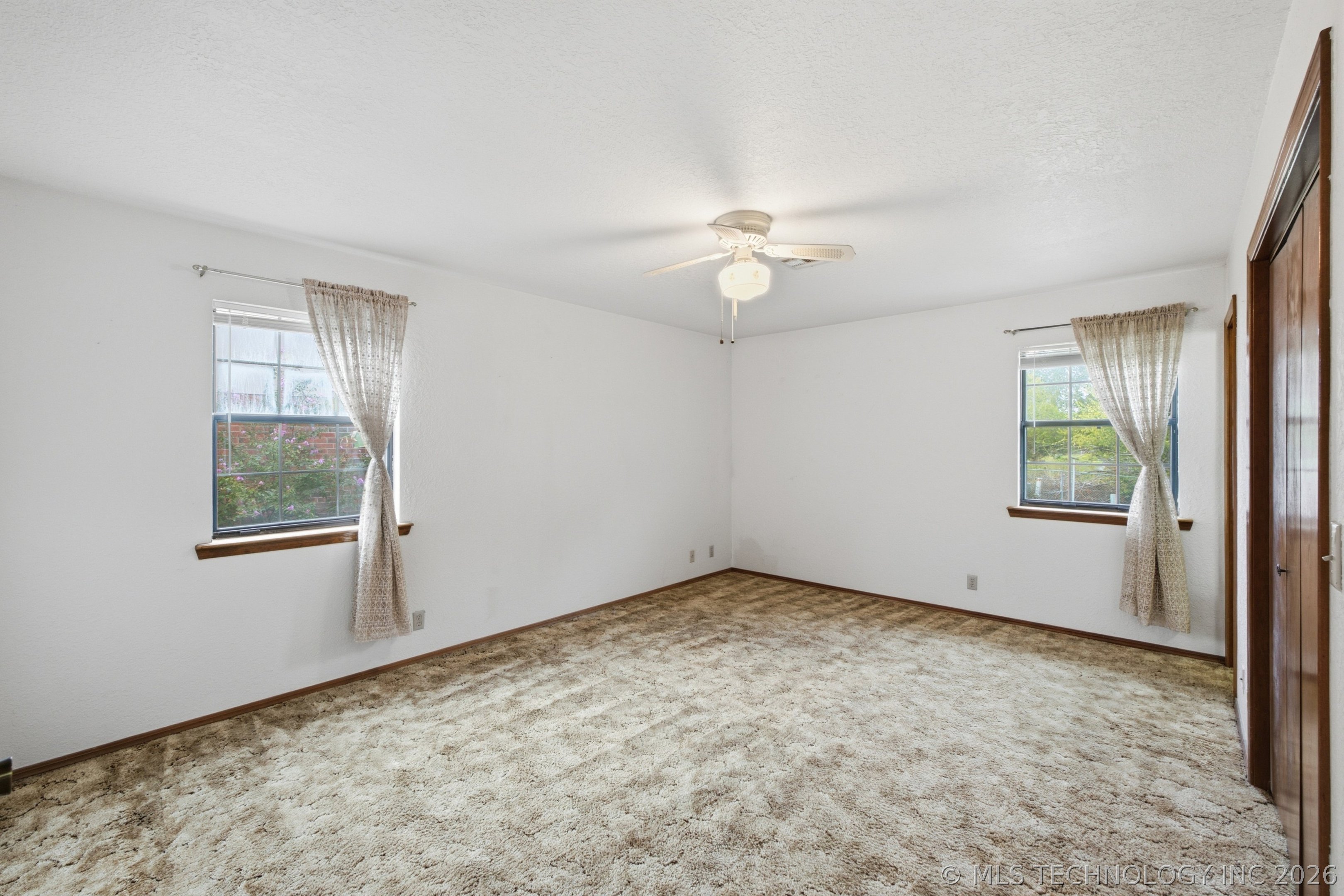 75 S Gladd Road Property Photo 14