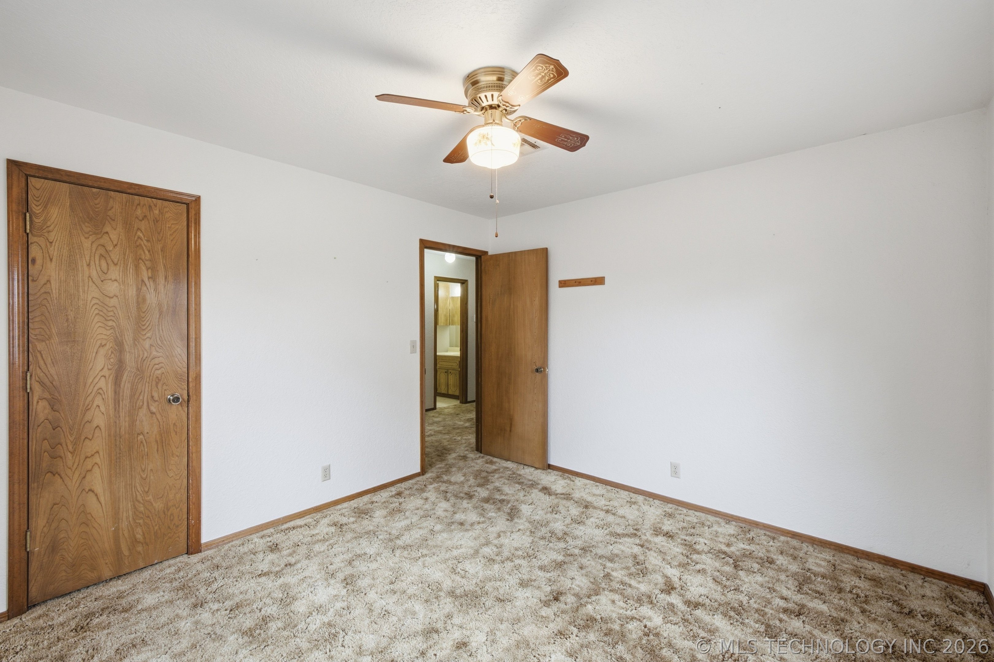 75 S Gladd Road Property Photo 18