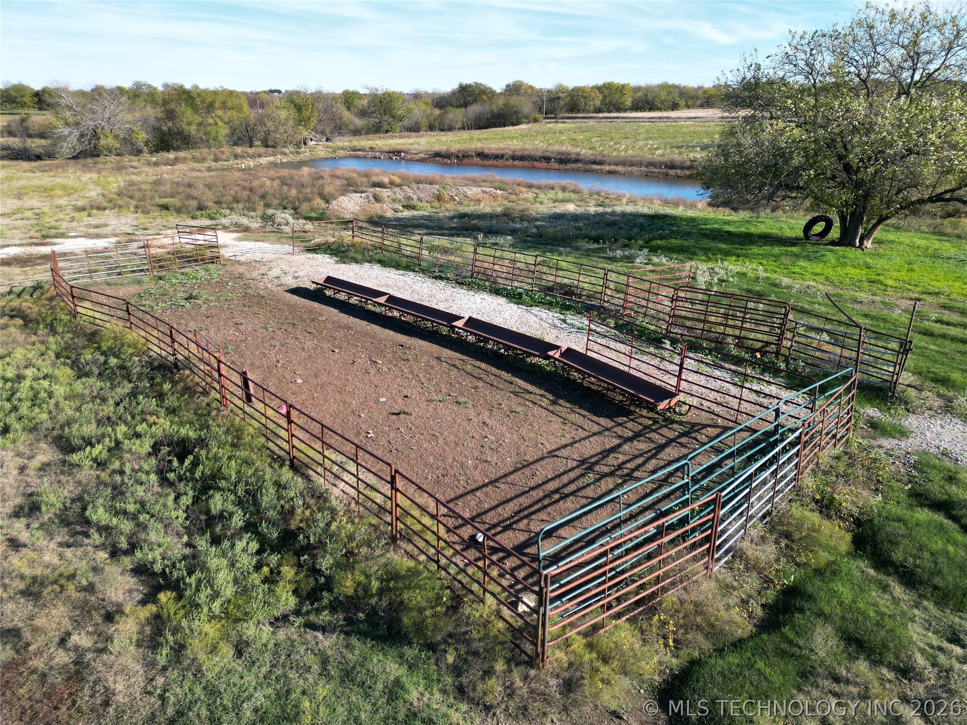 Hwy 32 Property Photo 15