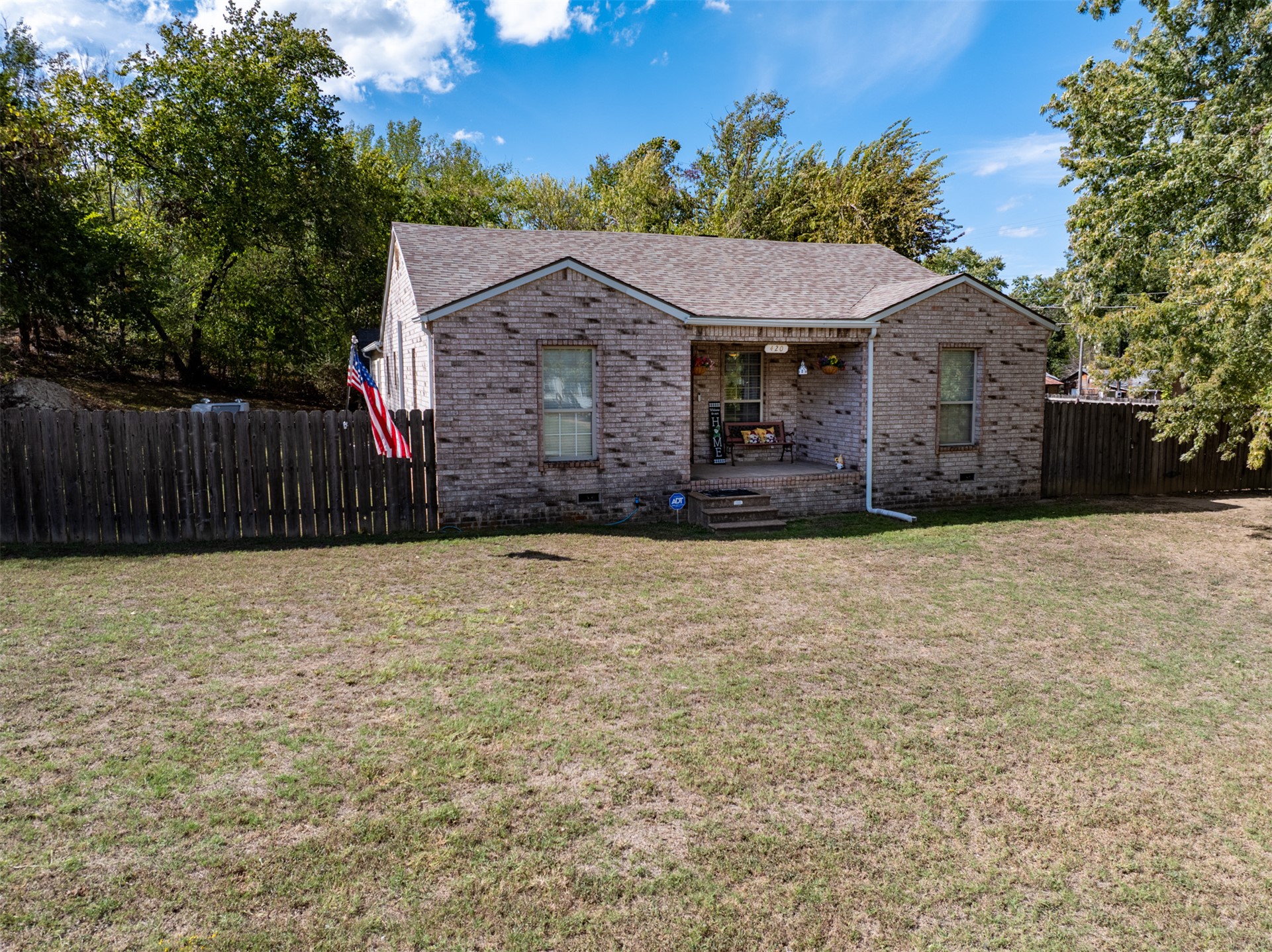 420 S Virginia Avenue Property Photo 1