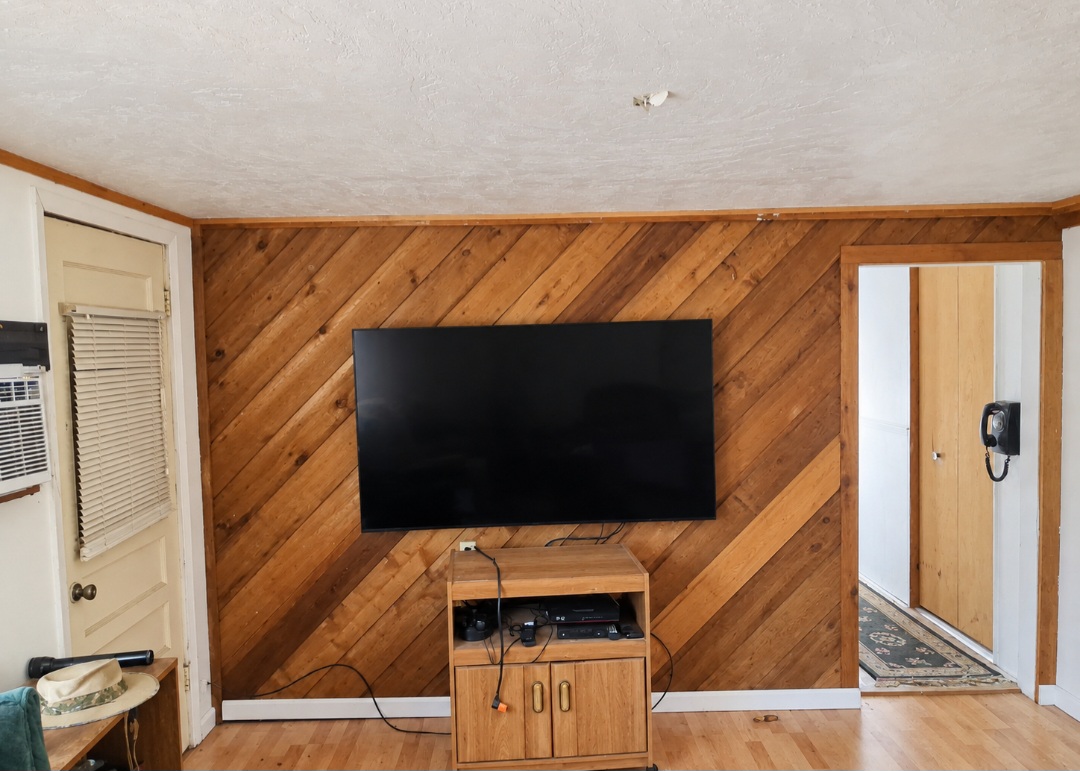 1397 Buds Point Property Photo 7