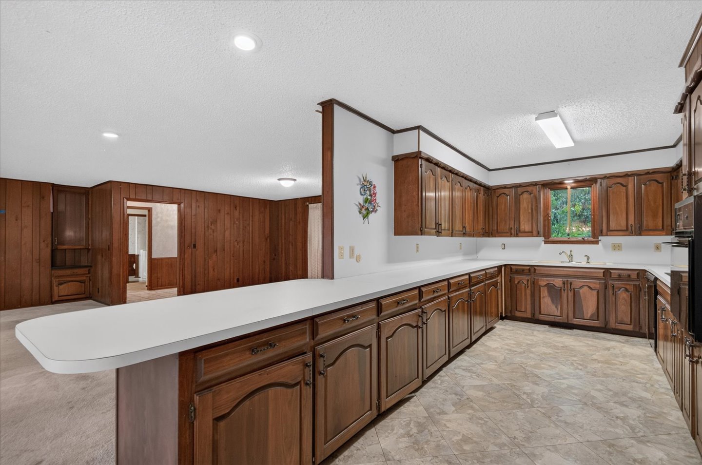 394350 Gap Road Property Photo 9