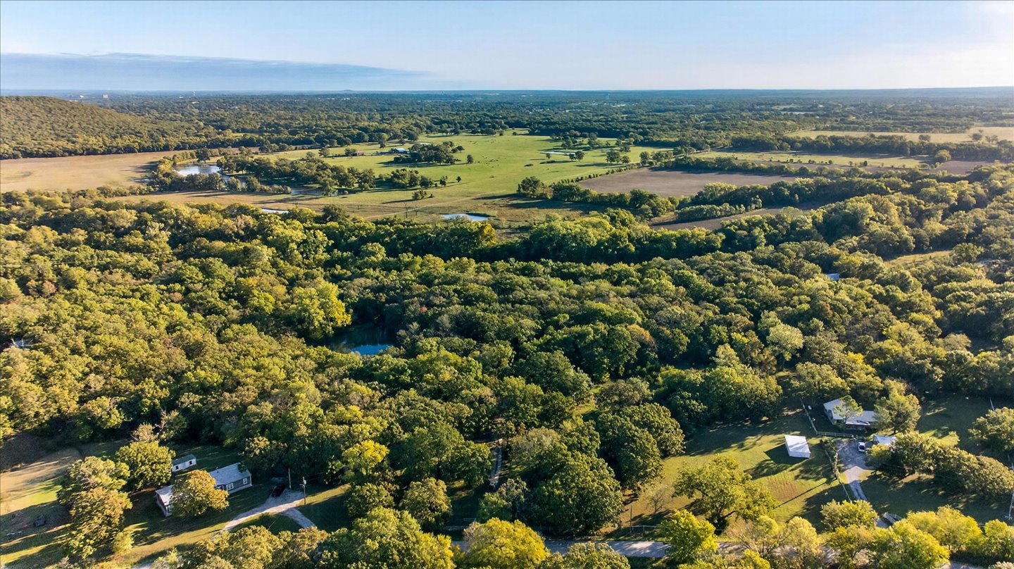 394350 Gap Road Property Photo 37