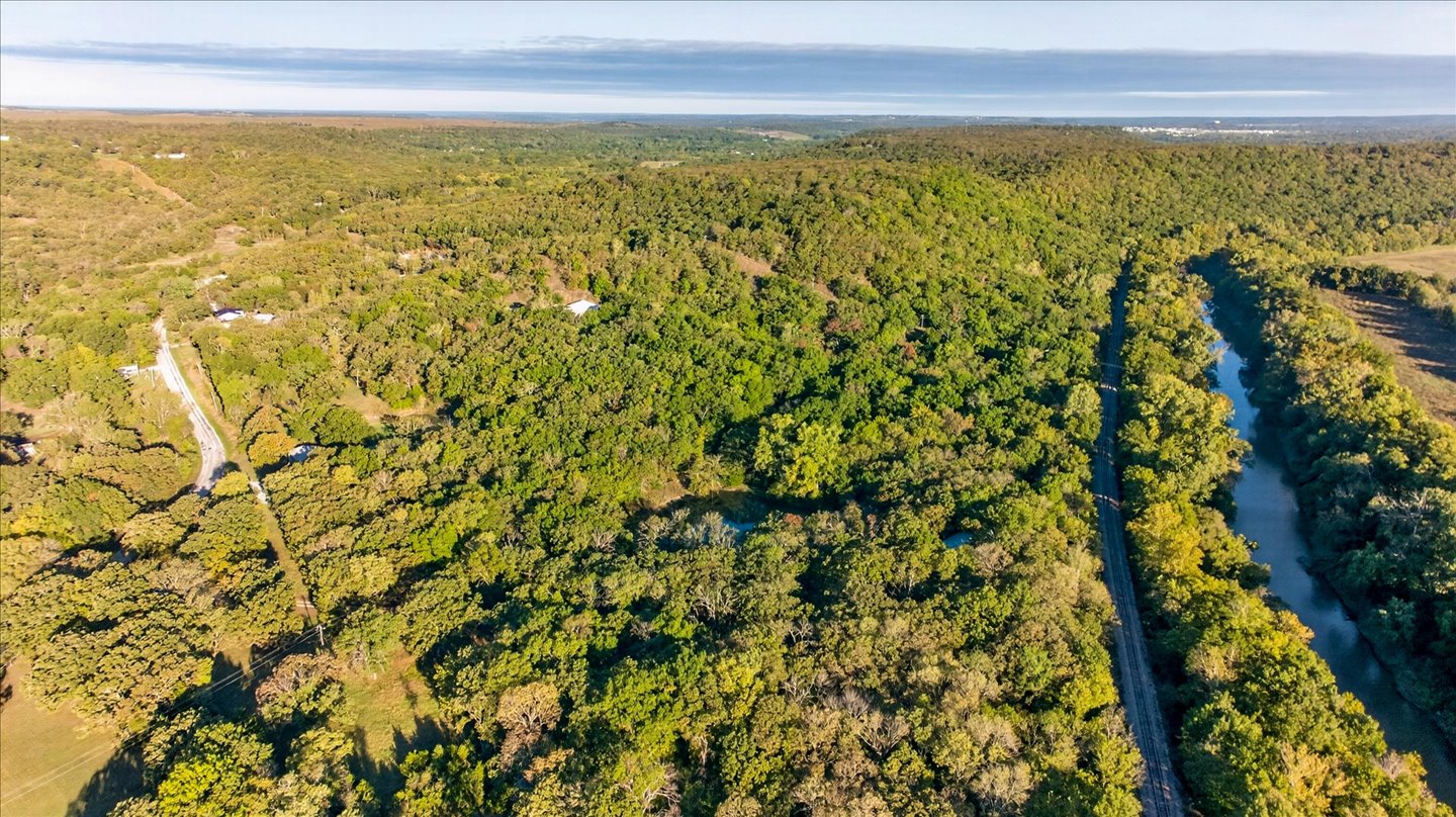 394350 Gap Road Property Photo 39