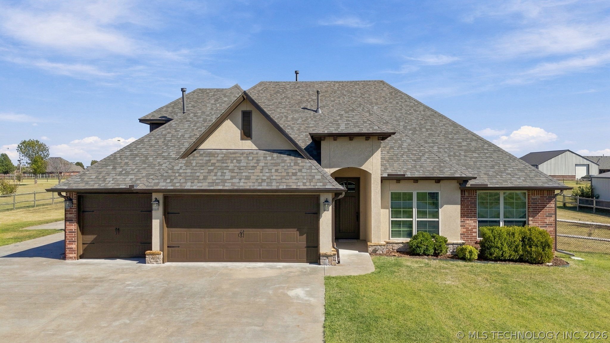 14363 N Sandstone Avenue Property Photo 1