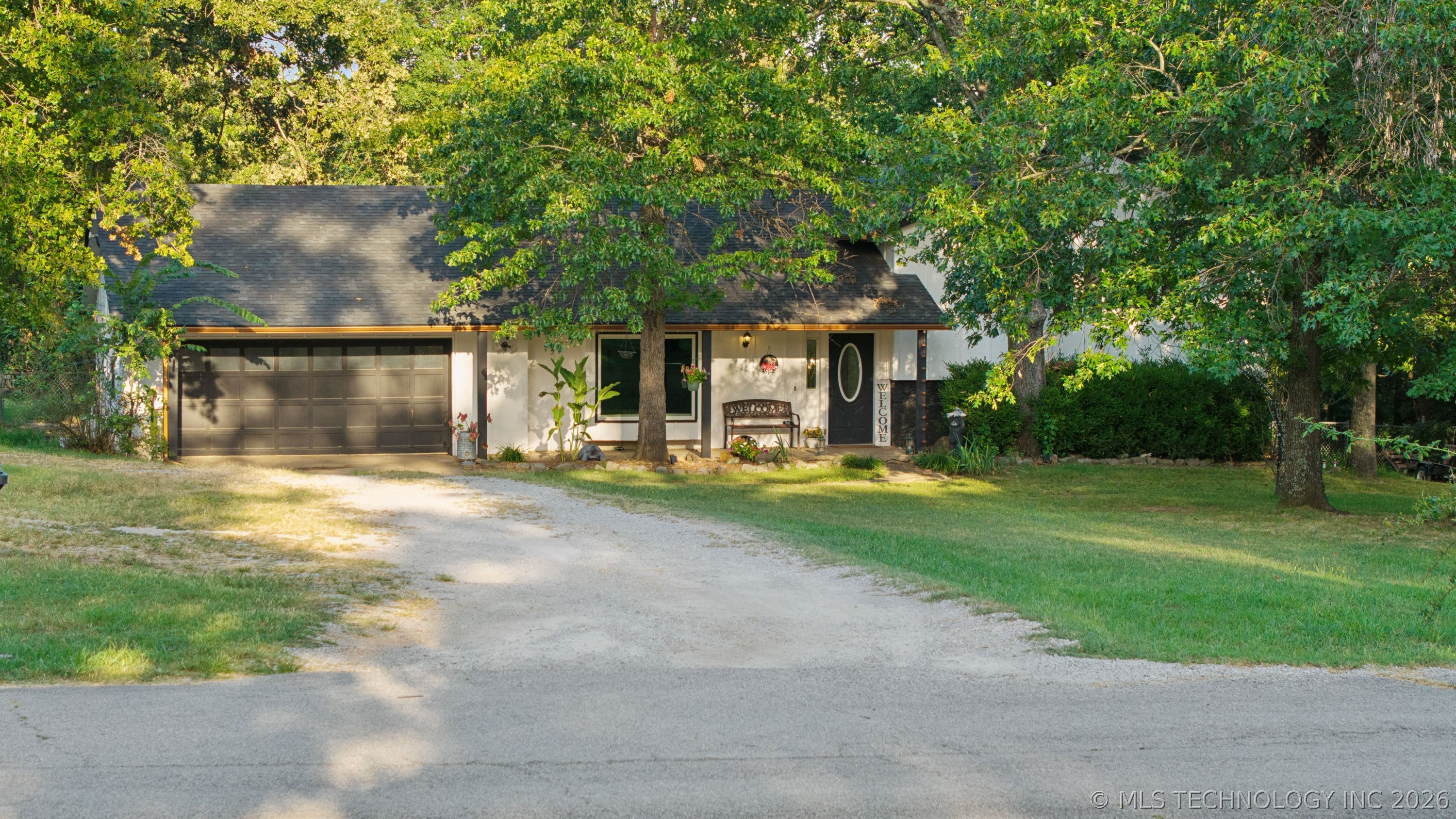 17135 S Creekwood Court Property Photo 1