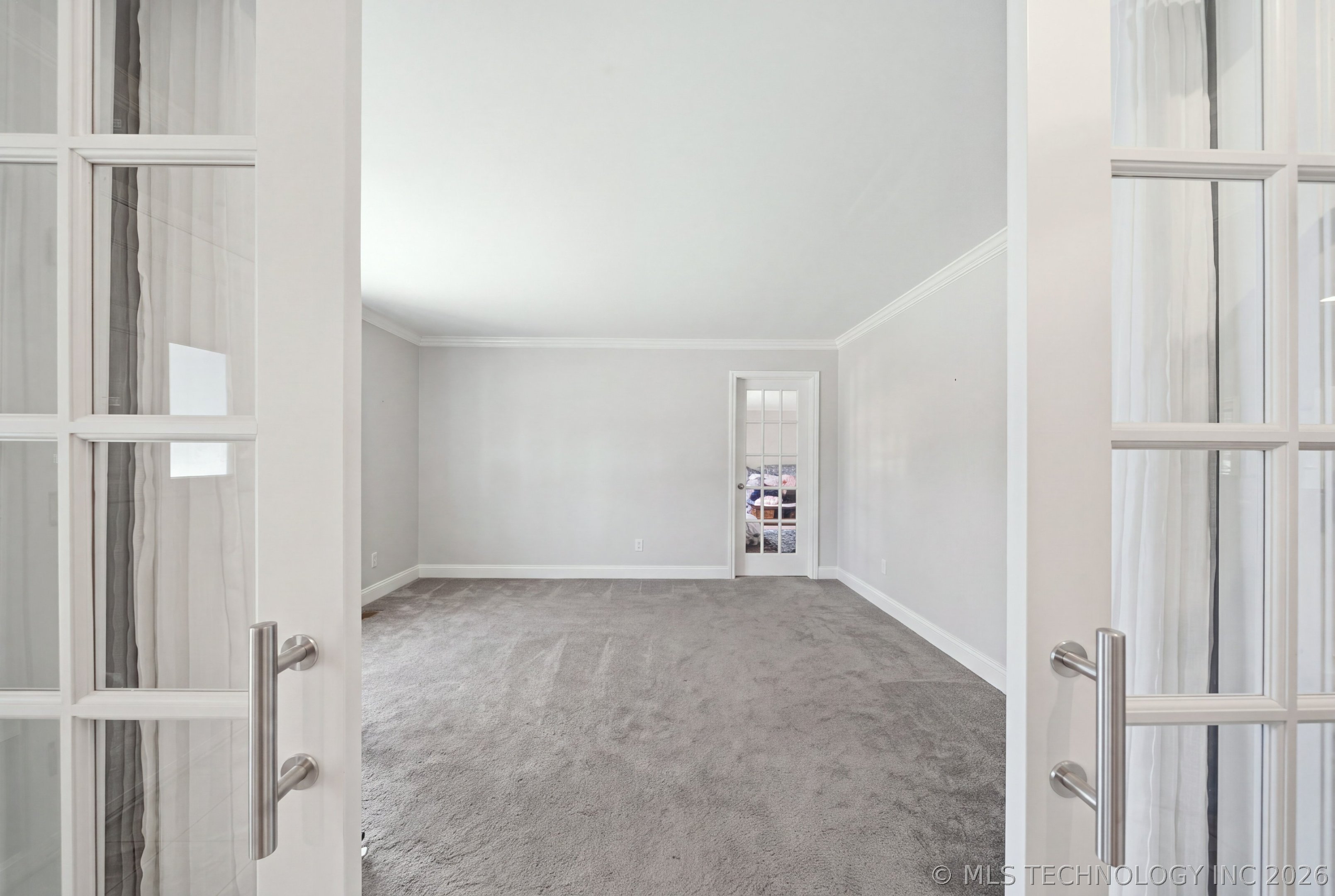 11434 S Yale Avenue Property Photo 11