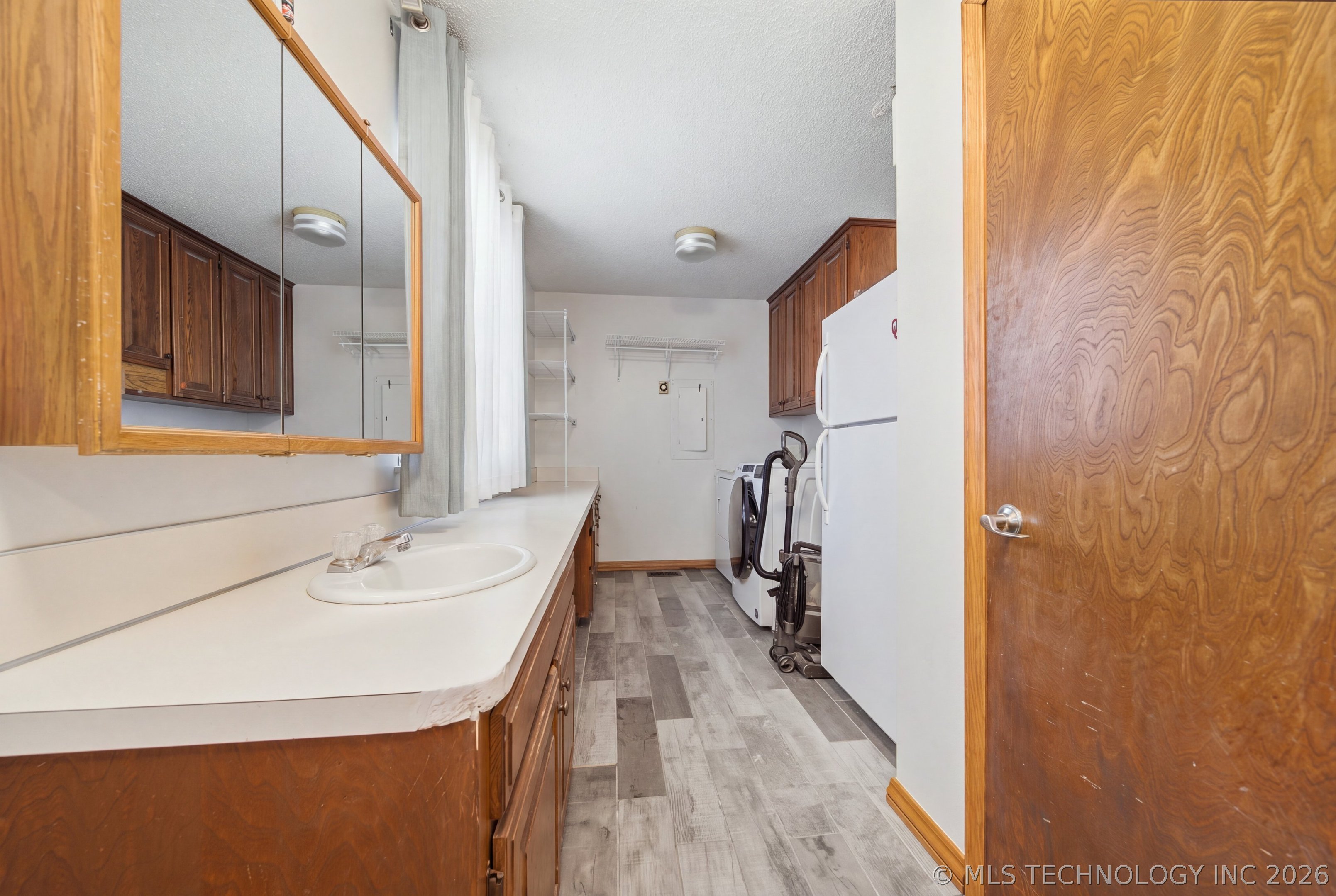 11434 S Yale Avenue Property Photo 28