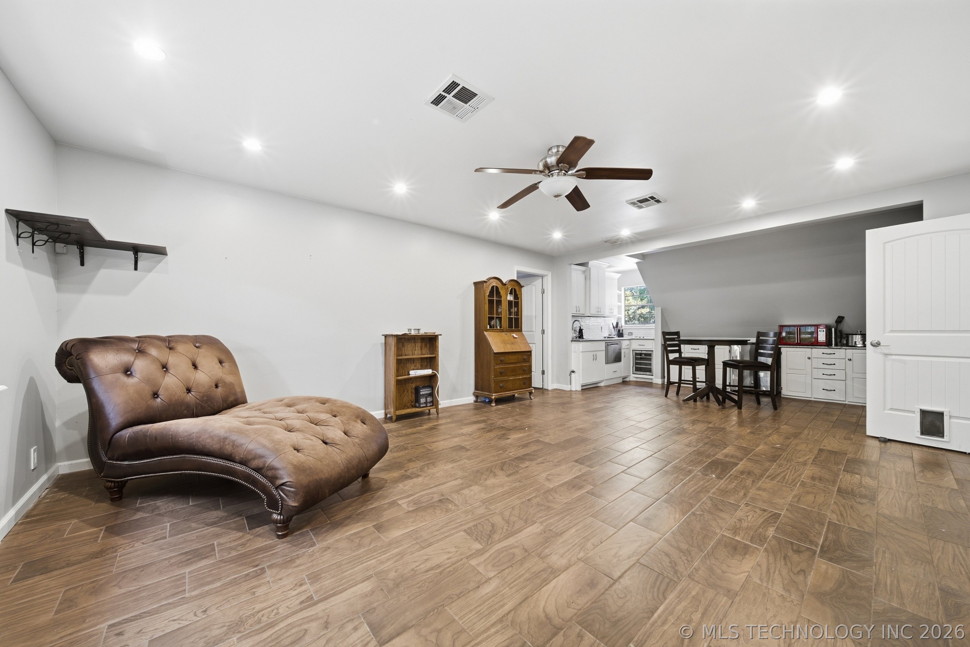 11434 S Yale Avenue Property Photo 37