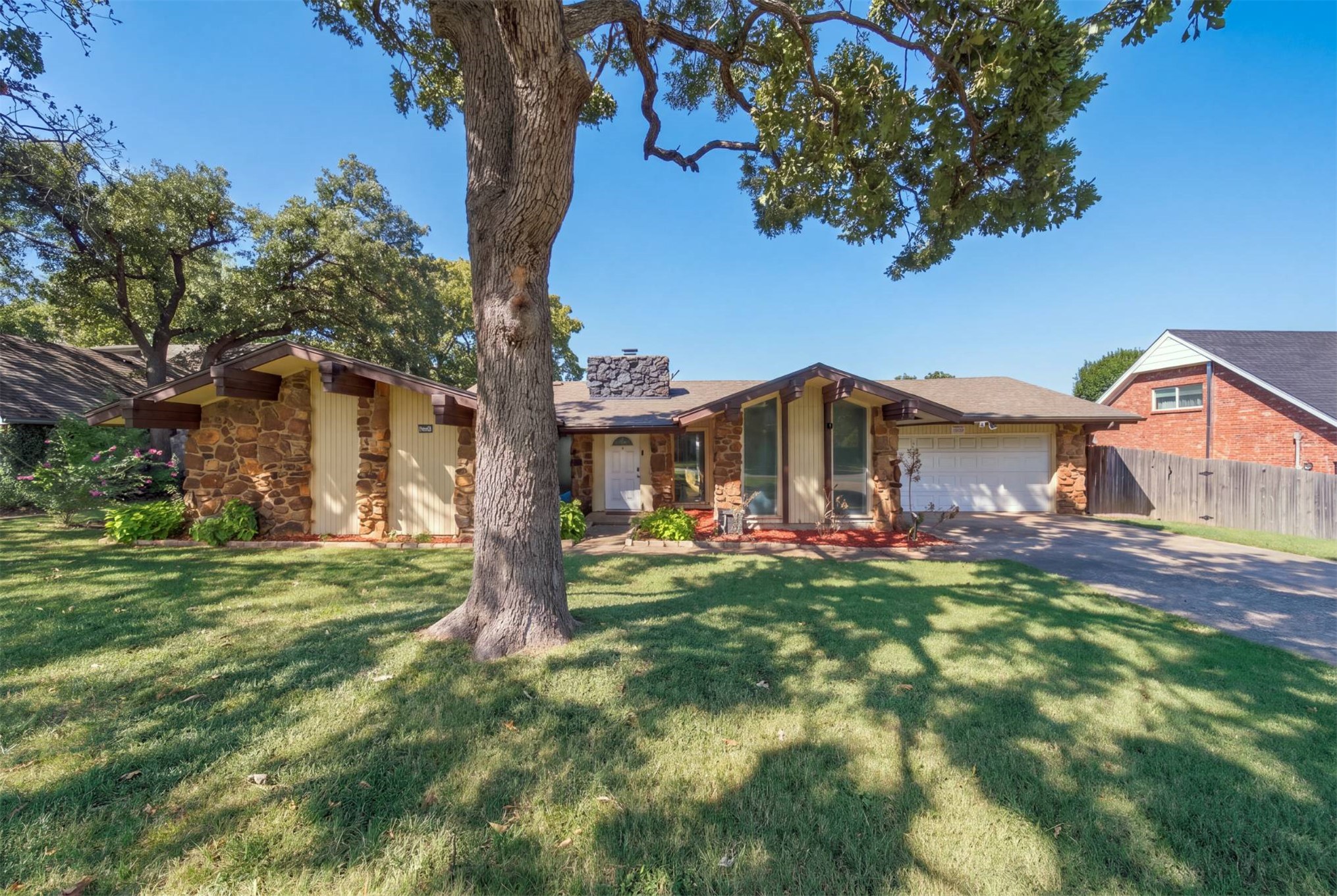 3105 E 78th Place Property Photo 1