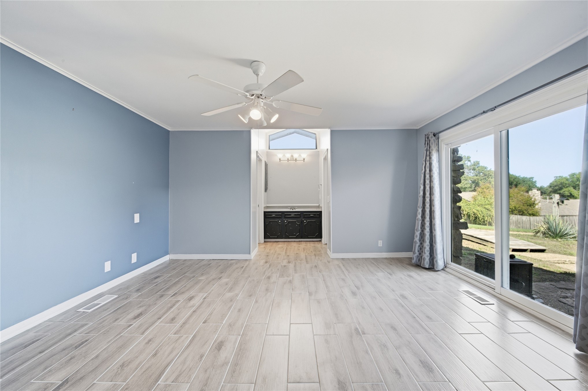 3105 E 78th Place Property Photo 20