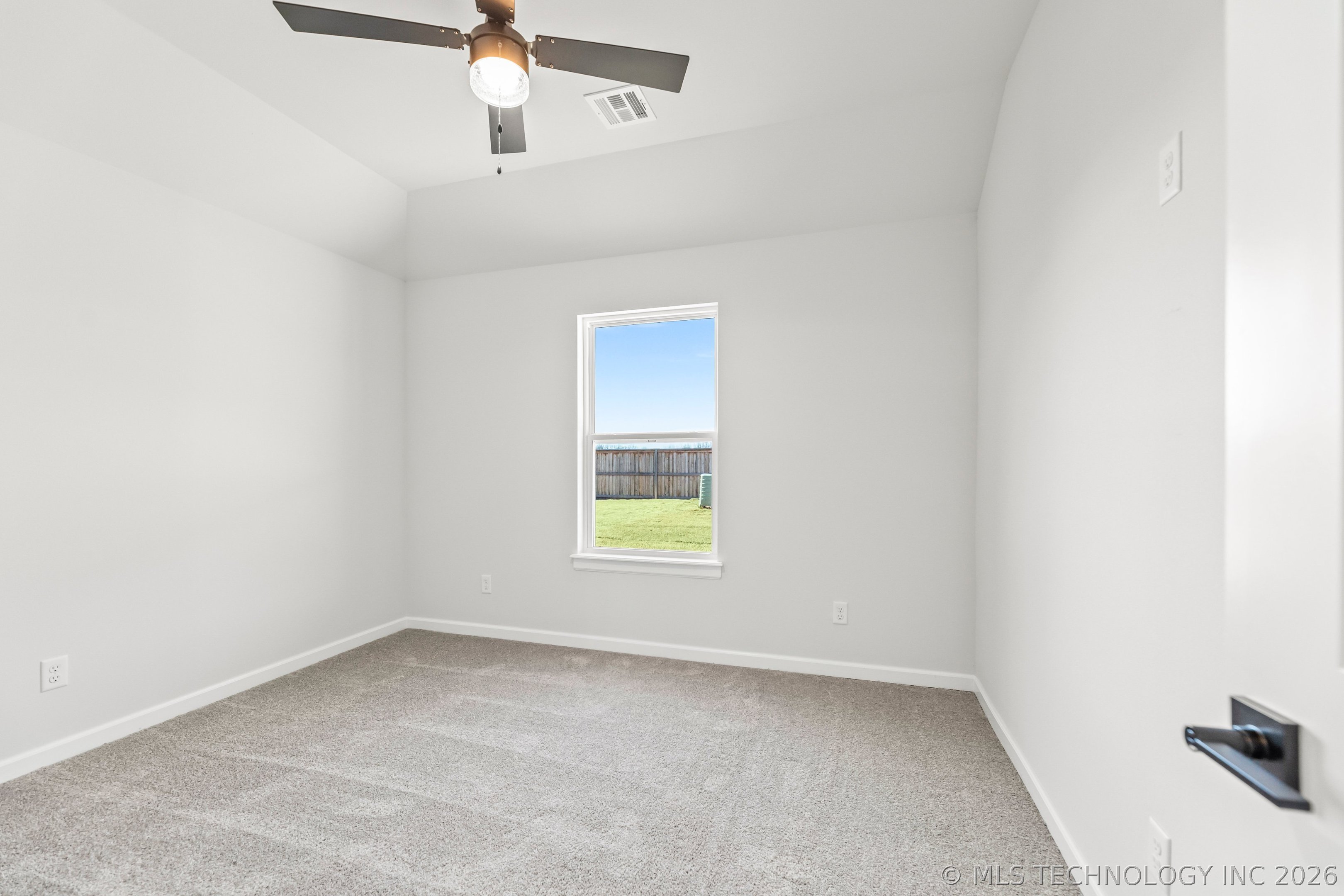 10866 S 279th East Avenue Property Photo 26