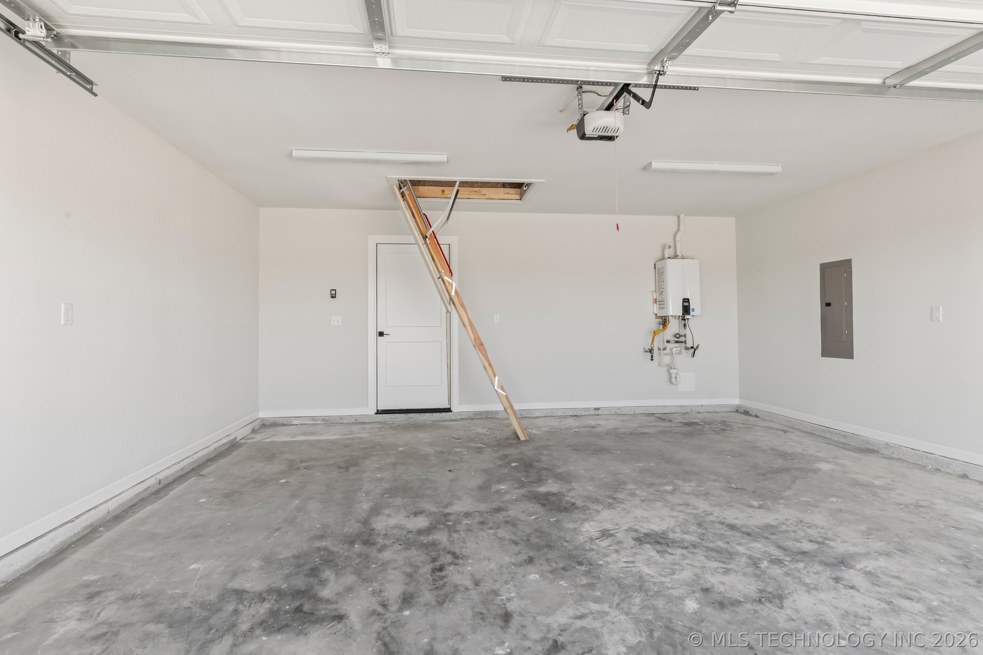 10866 S 279th East Avenue Property Photo 39