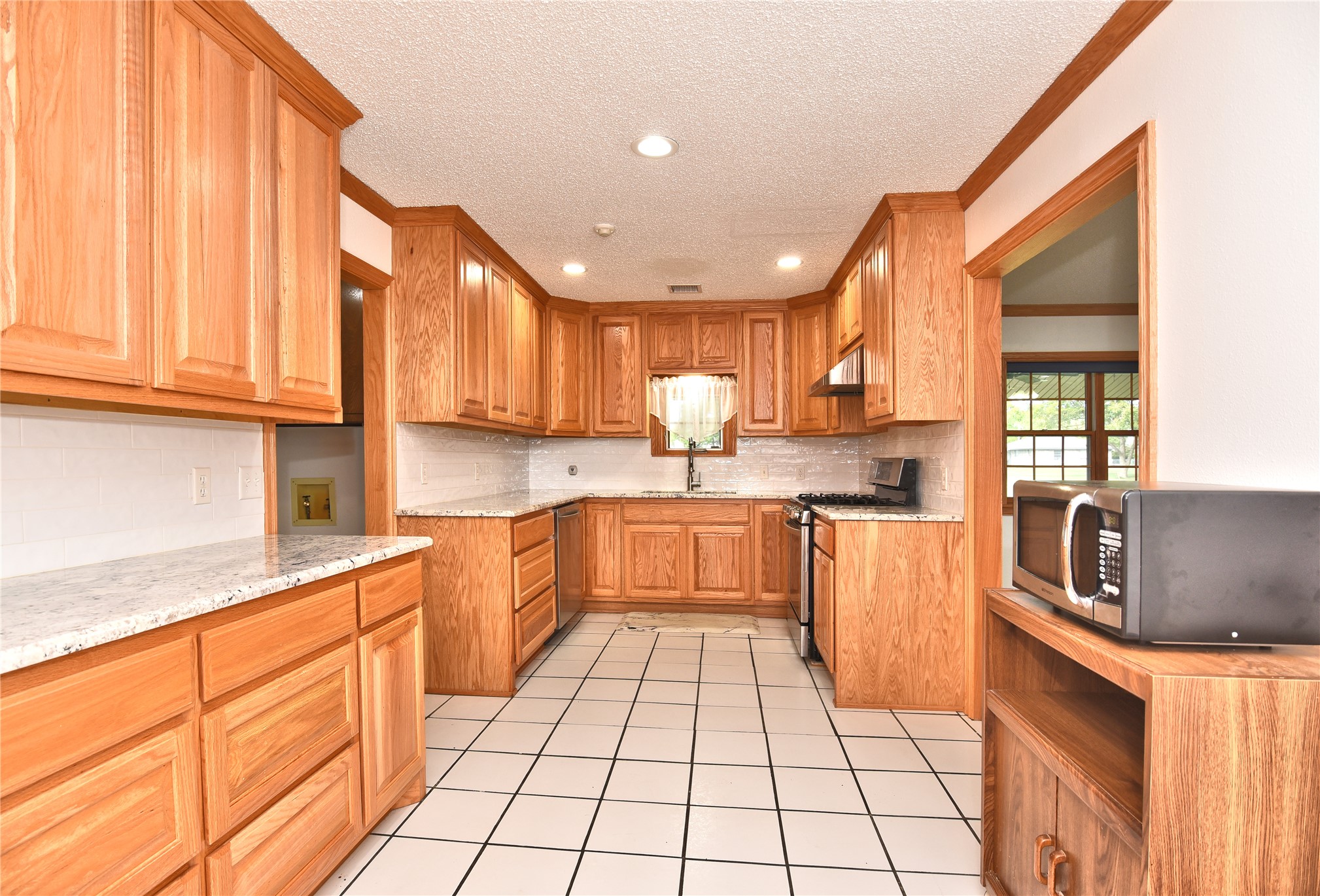 4355 S 61st West Avenue Property Photo 15