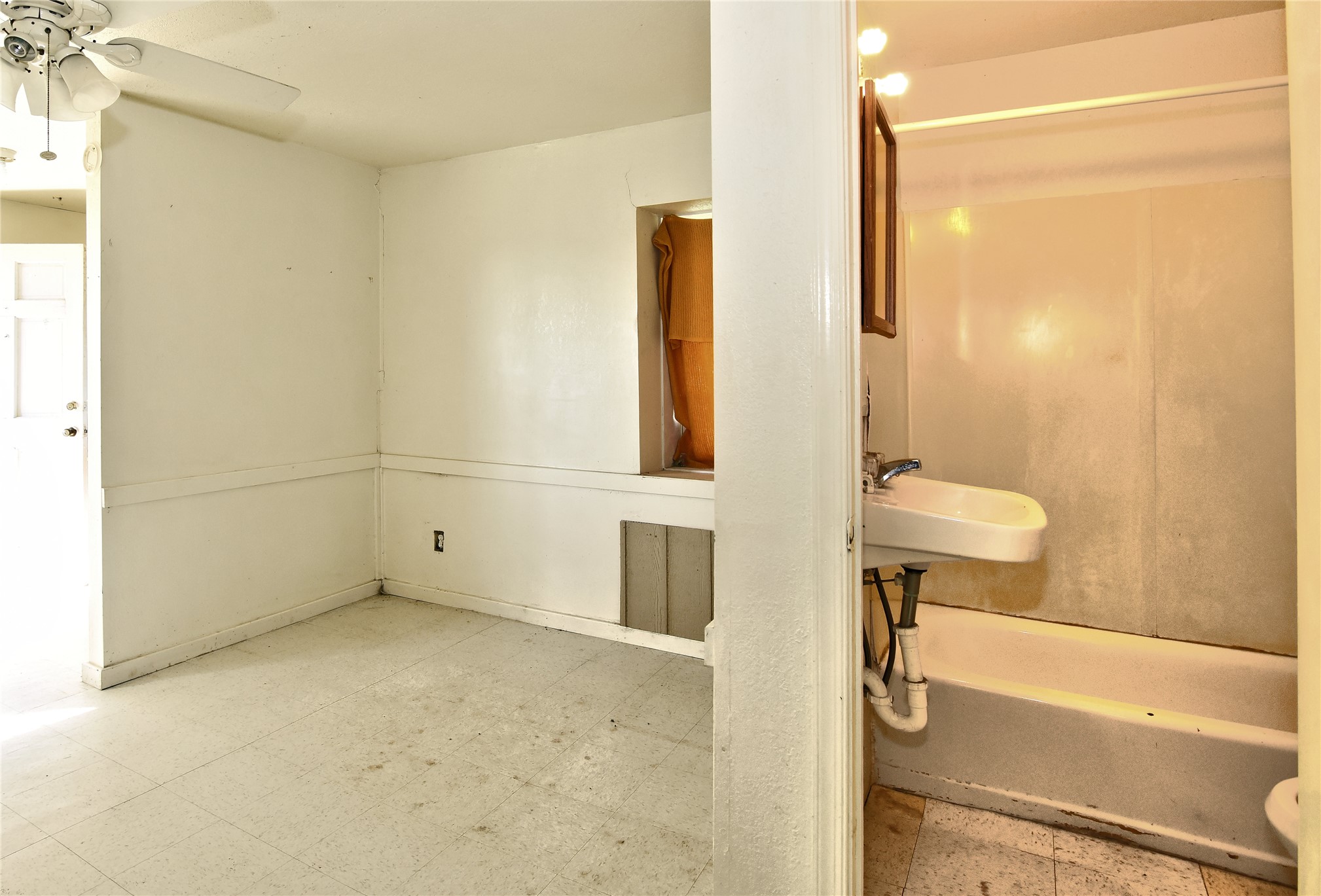 4355 S 61st West Avenue Property Photo 57