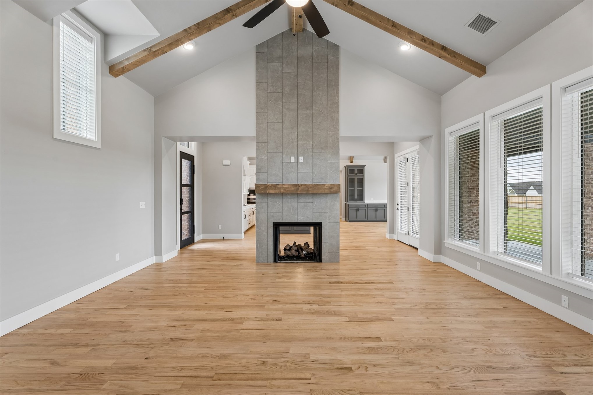 5250 E 175th Street S Property Photo 8