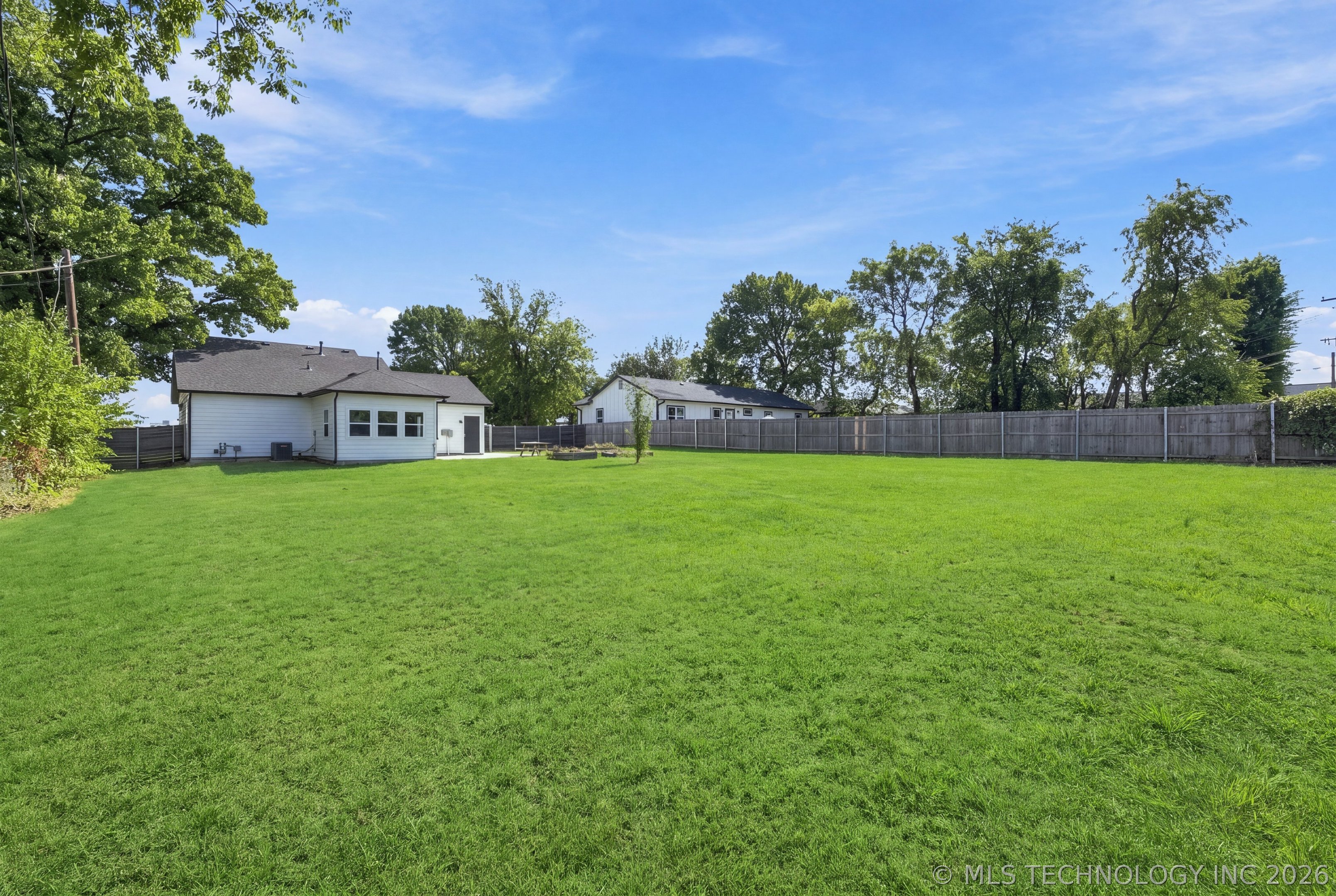 5928 S 100th East Avenue Property Photo 32