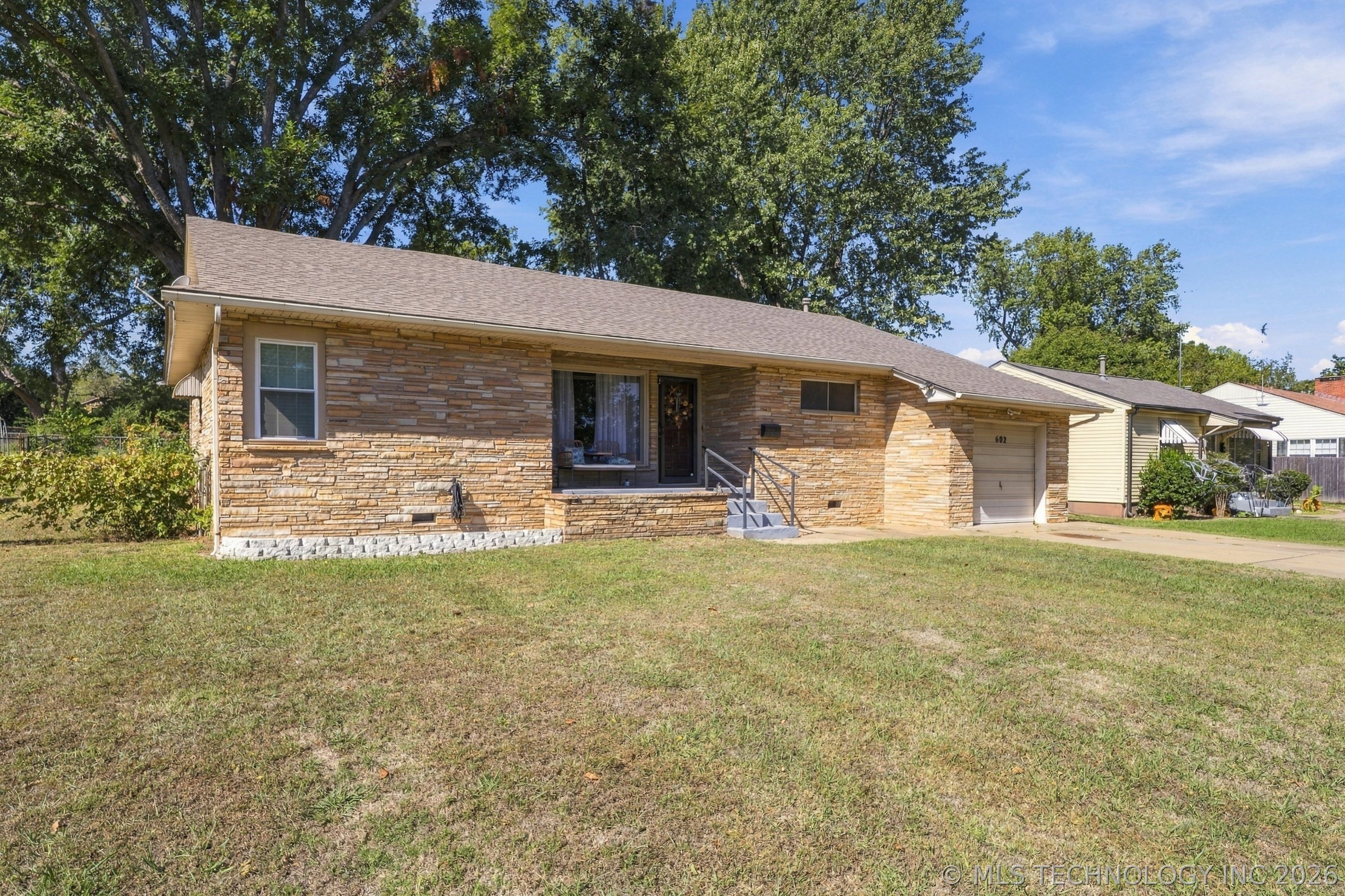 602 N C Avenue Property Photo 3