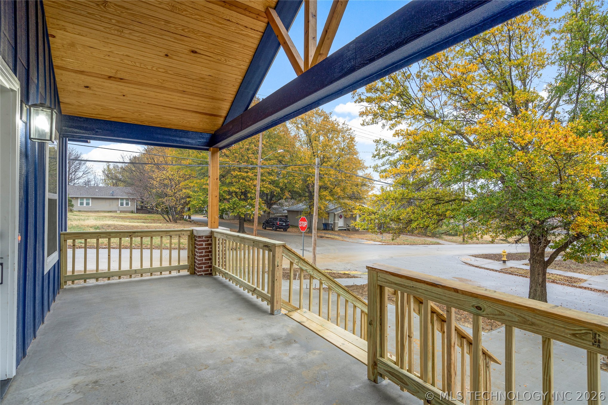 116 E Marshall Street N Property Photo 3